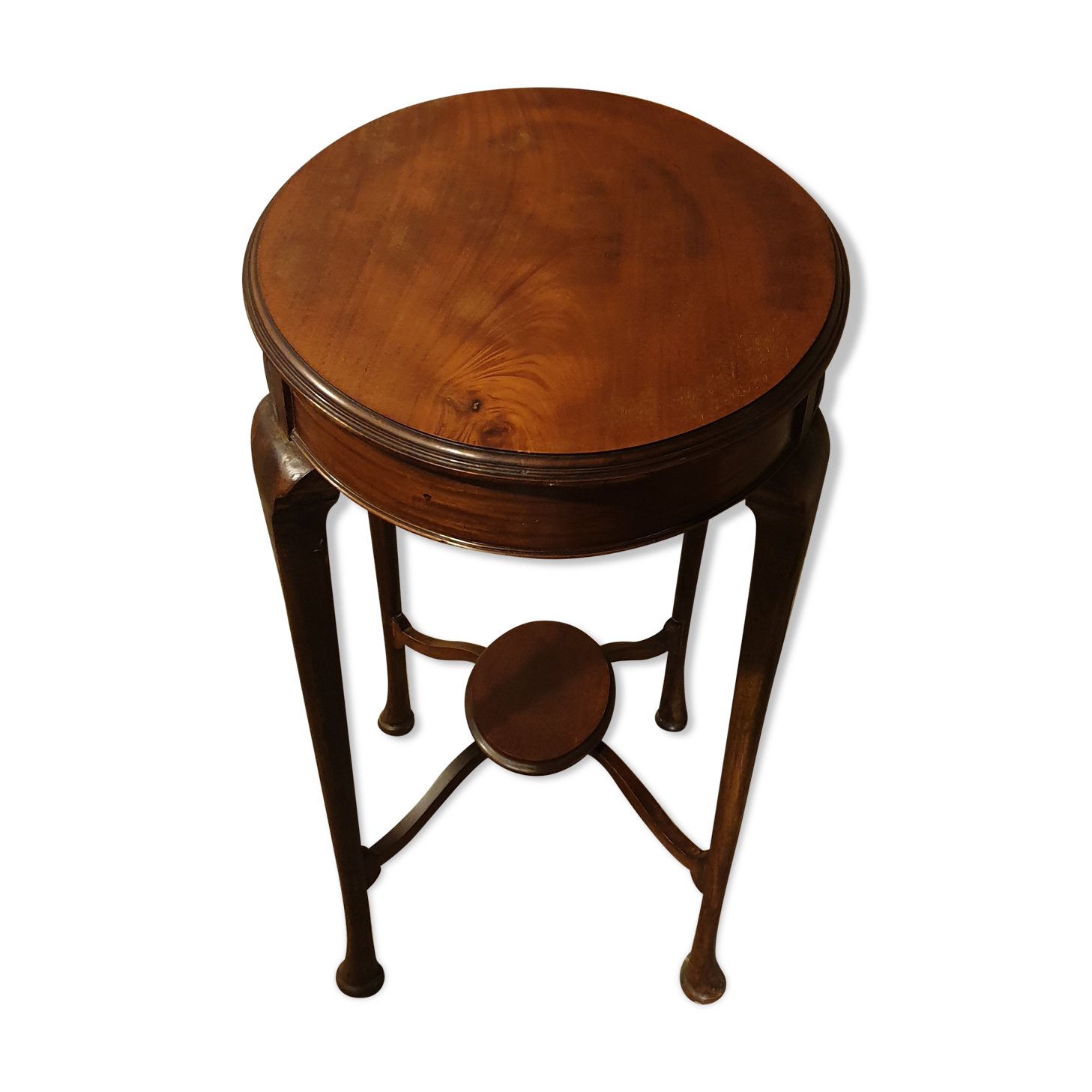 Art nouveau side table