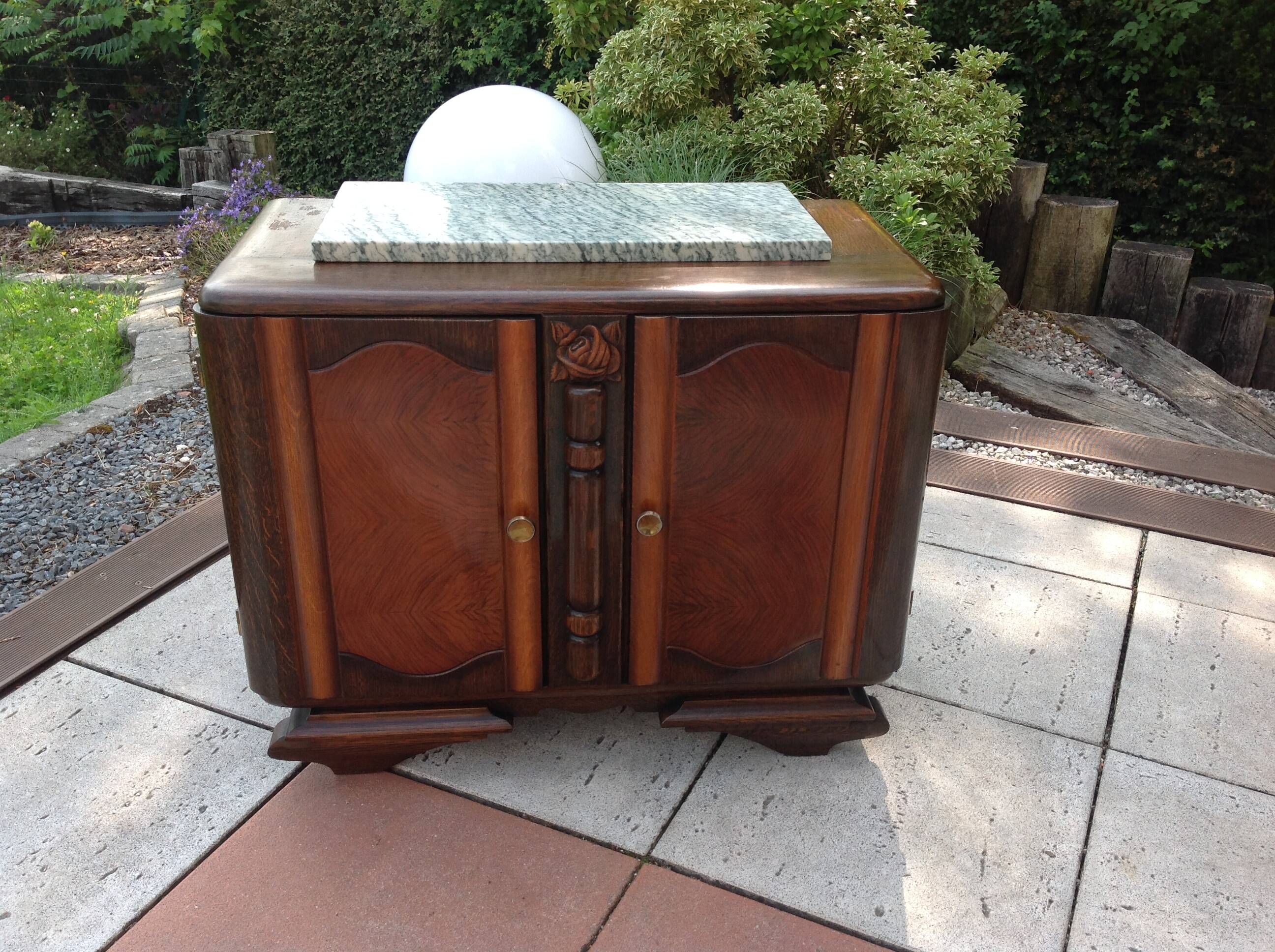 Two-door oak bedside table / 50s/60s