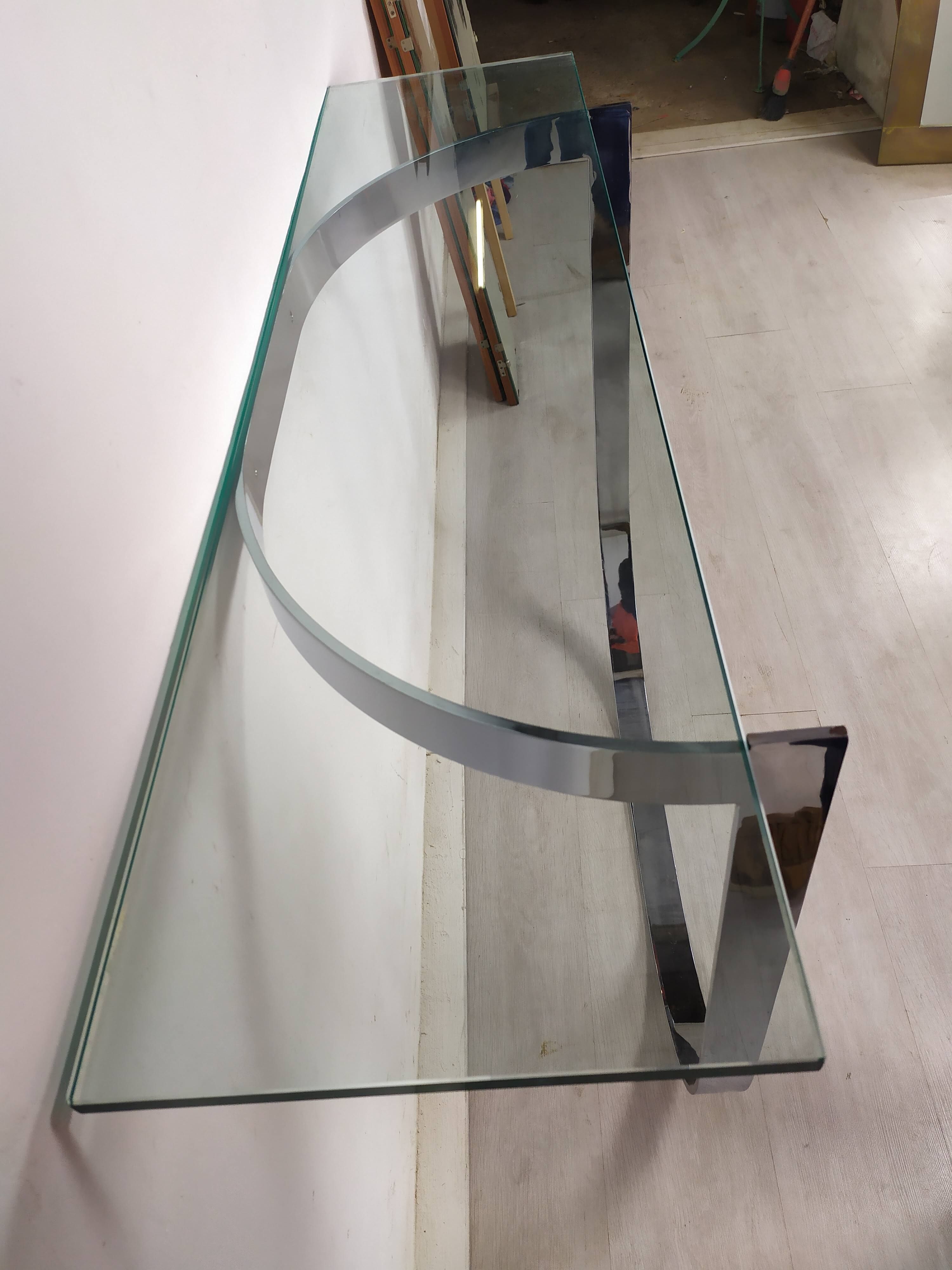 Console design chrome 1970