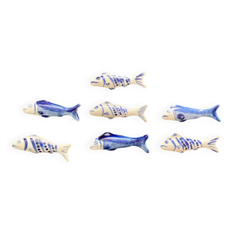 7 fish-shaped porcelain knife holders