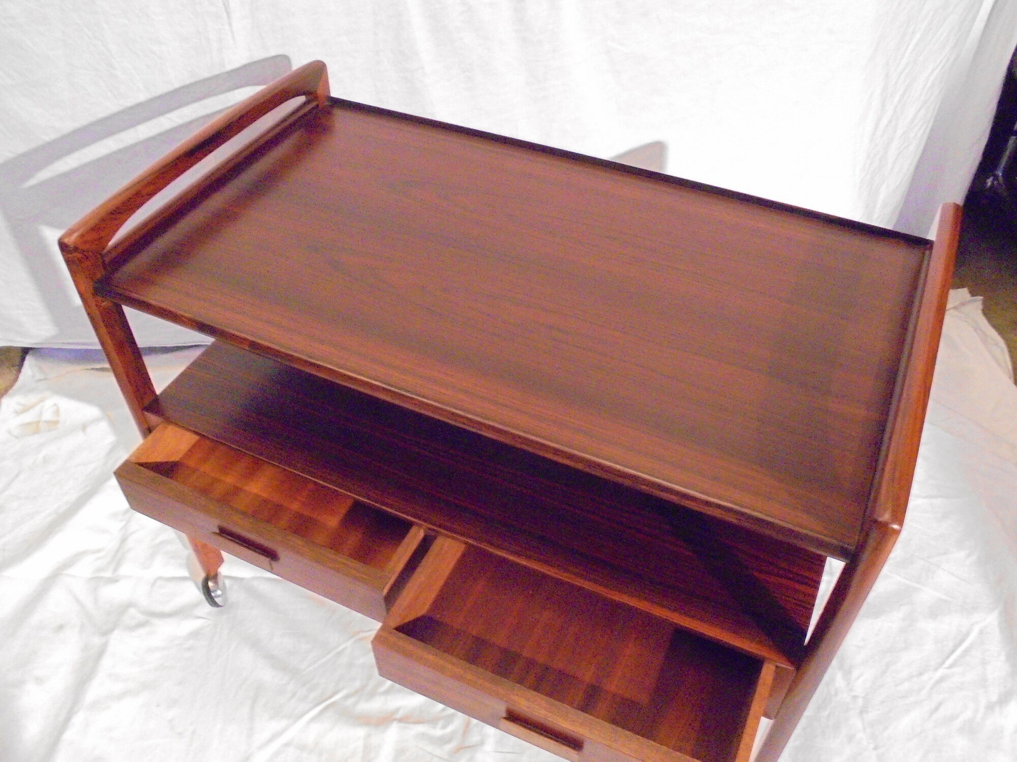 Danish rosewood dessert table edited by Arrebo Mobler