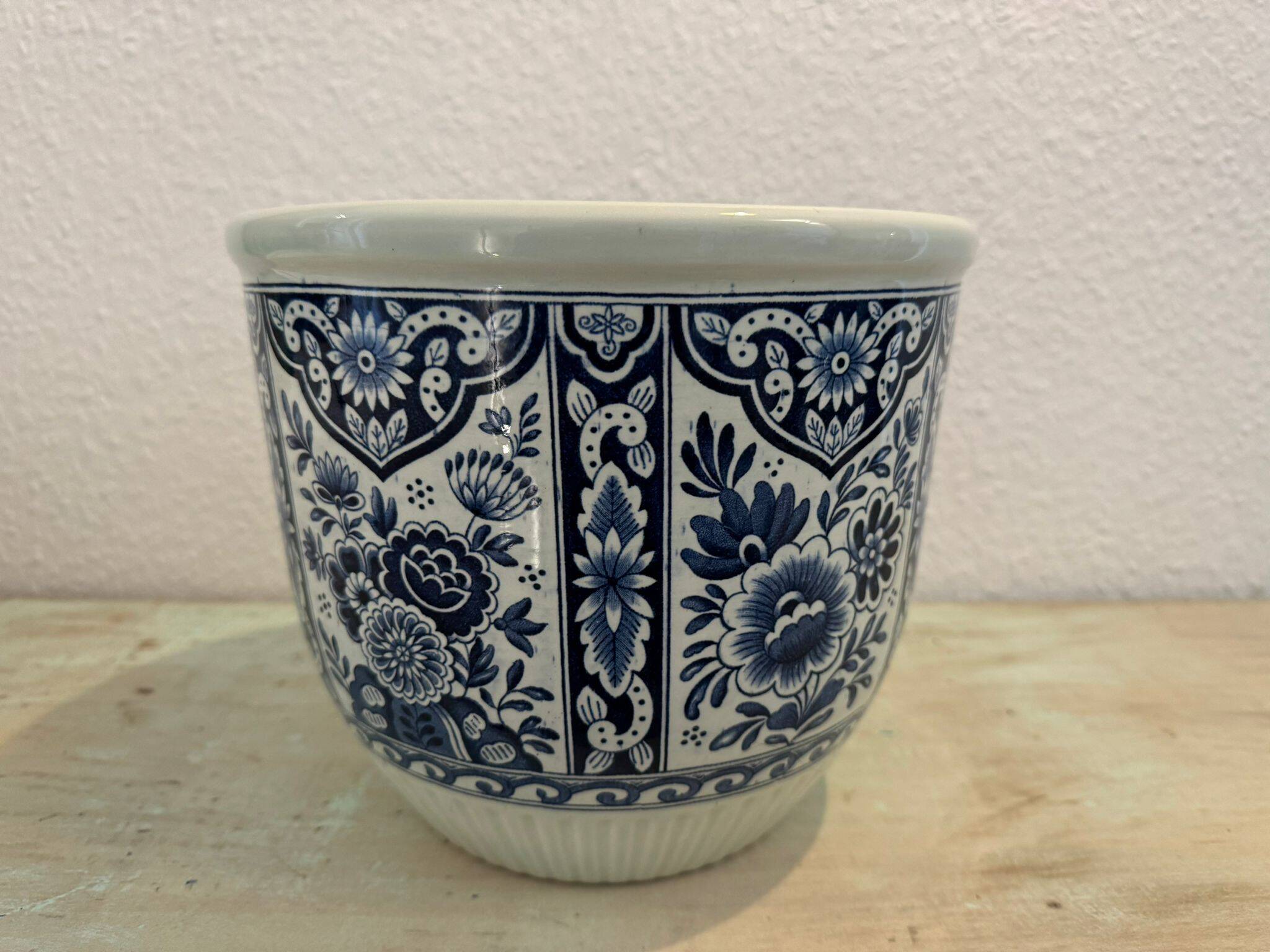 Boch flowerpot delfts collection