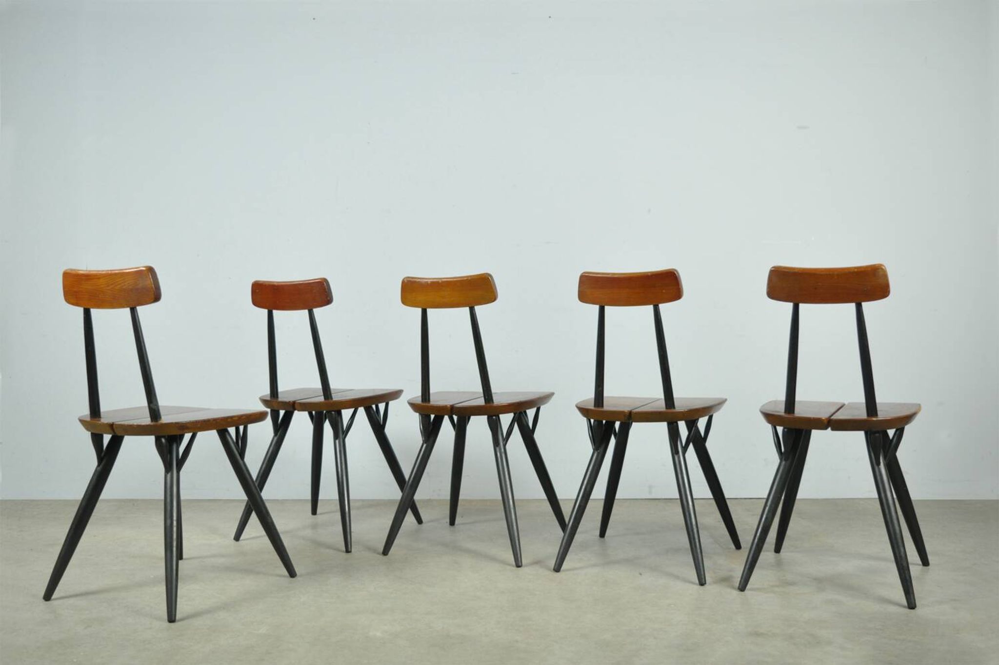 🟡 PIRKKA dining table chairs, Ilmari Tapiovaara, Laukaan Puu, Finland 1950