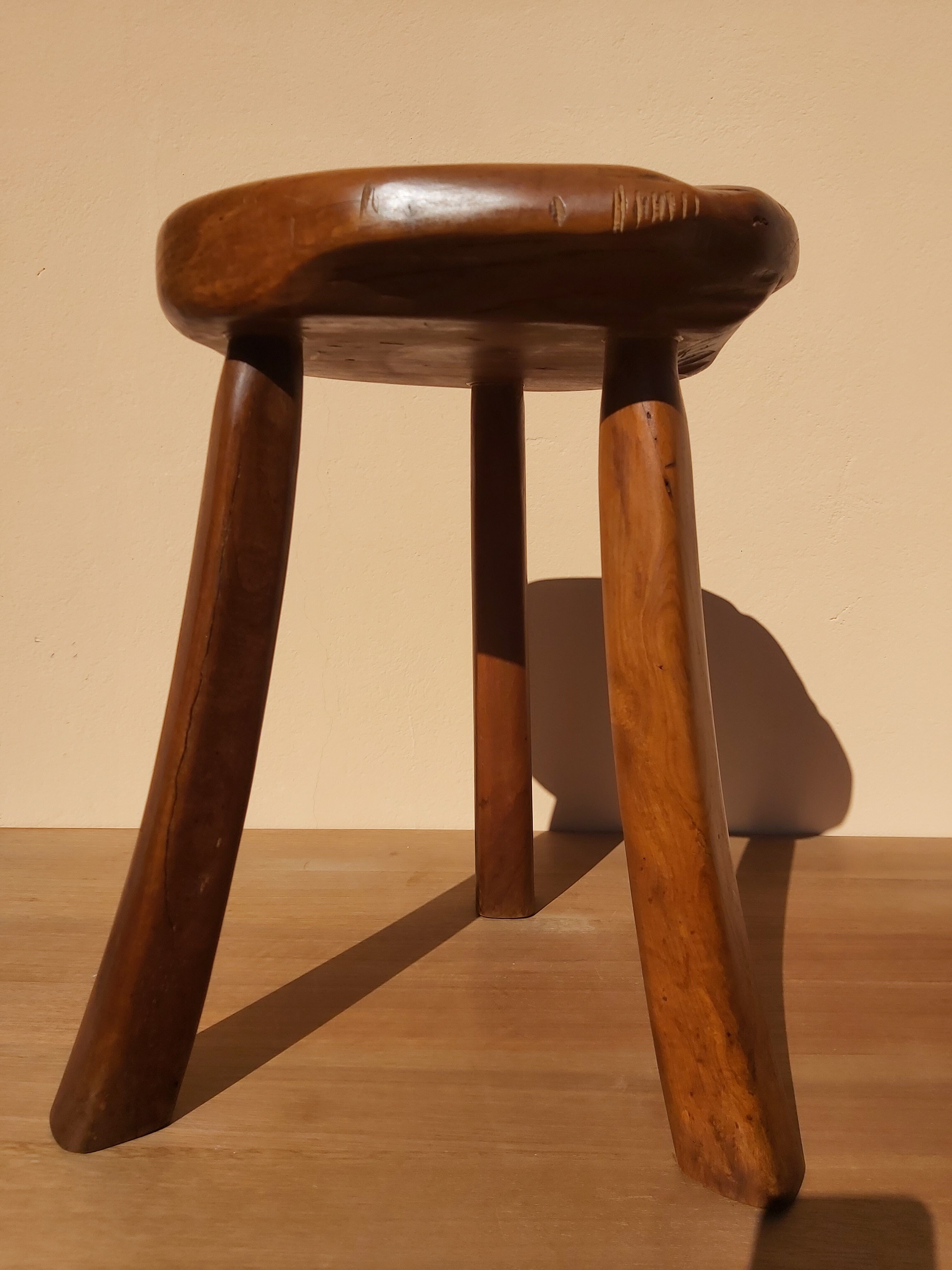 Vintage olive wood tabouret