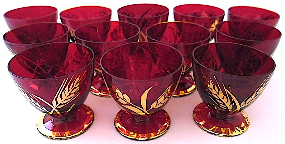 Suite of twelve glasses of vodka or sake in Monte Carlo crystal