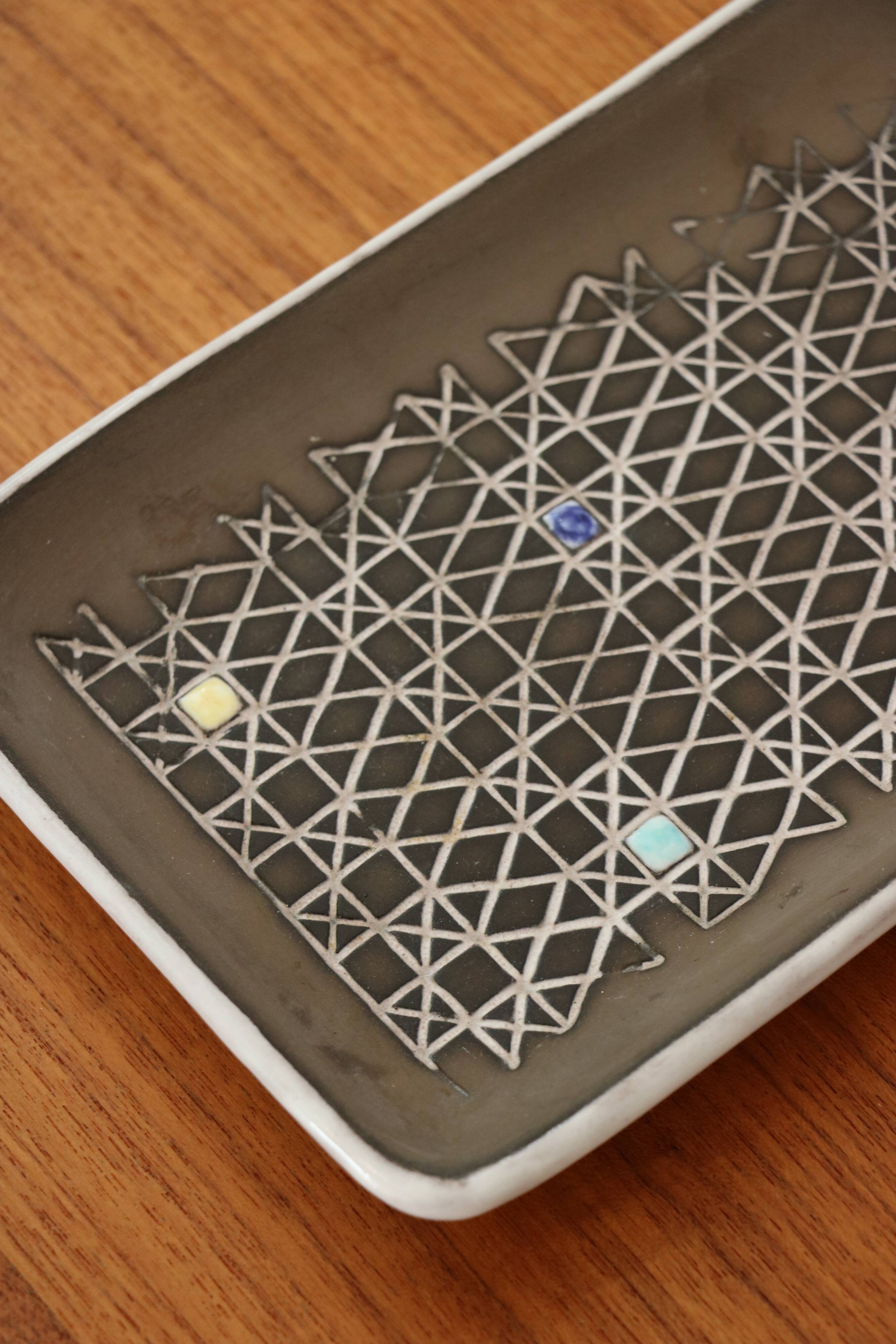 Ingrid Atterberg sandstone pocket tray, Upsala Ekeby, Sweden