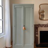 Parisian Wardrobe (renovated)