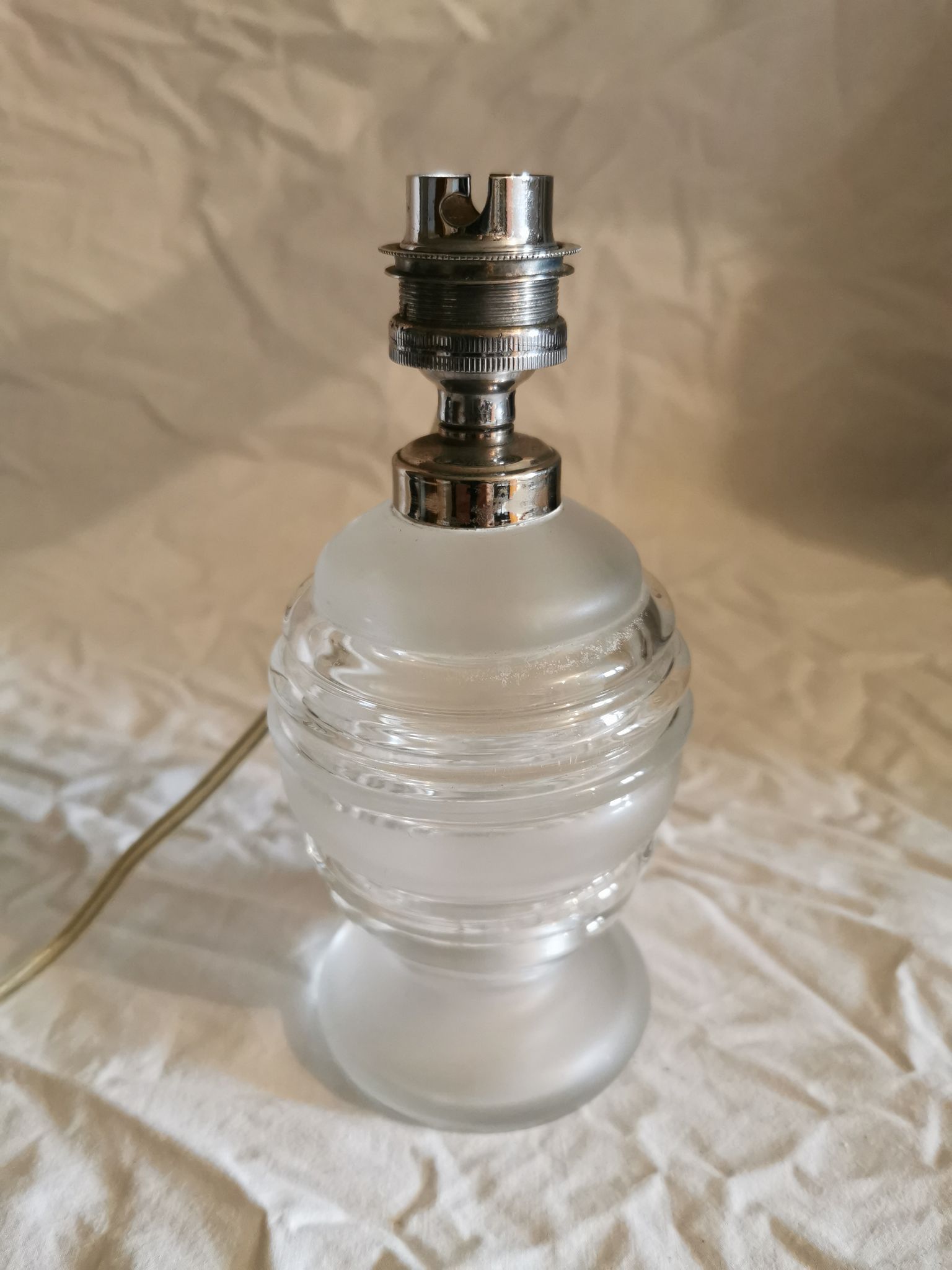 Art Deco frosted glass globe lamp