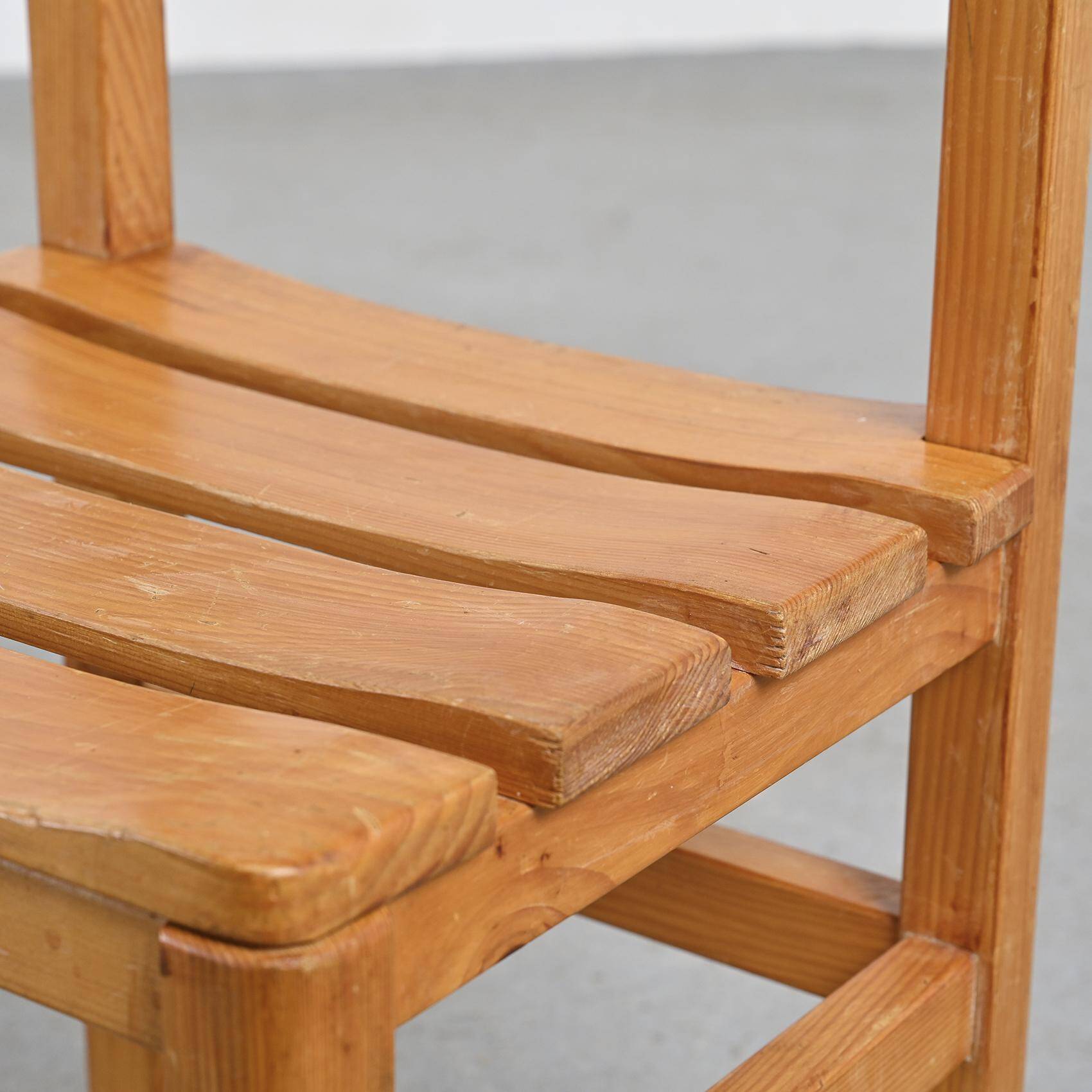 Set of three chairs and two stools Maison Regain, circa 1970