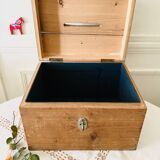 Wooden urn box