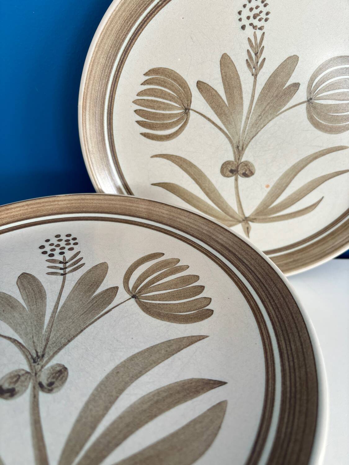 Longchamp flower flat plate