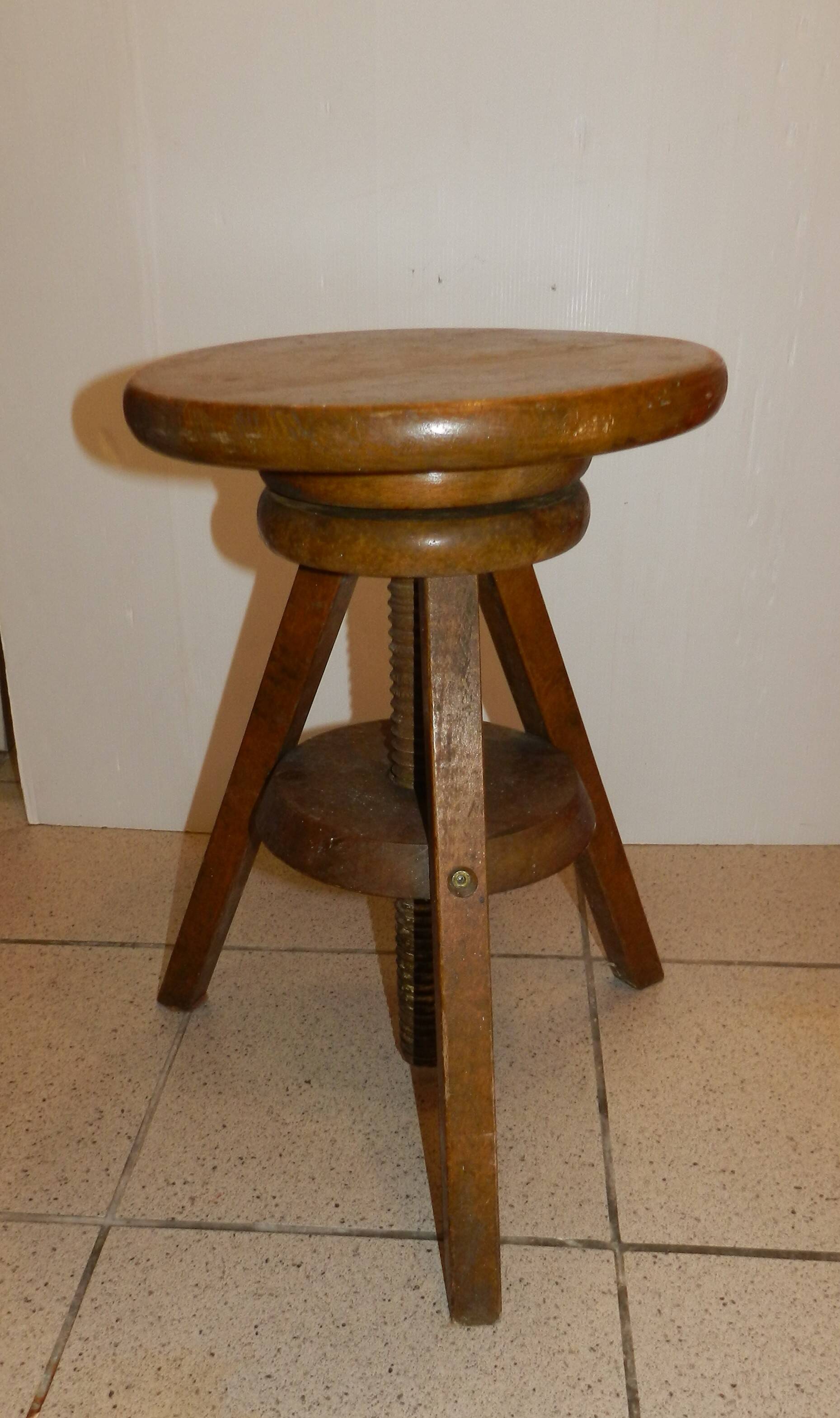 Vintage screw stool