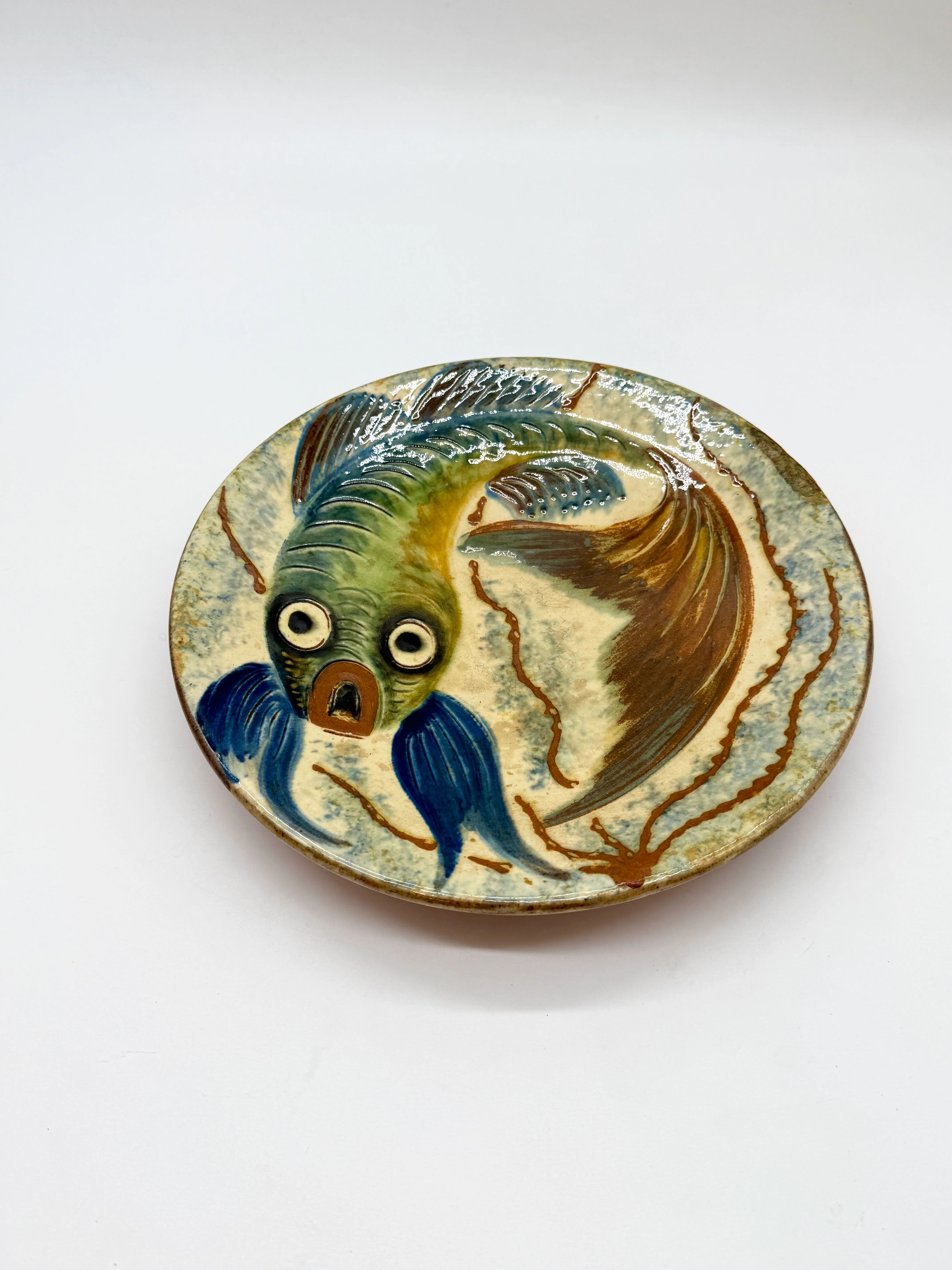 Wall plate fish – Puigdemont ceramic, 1960s