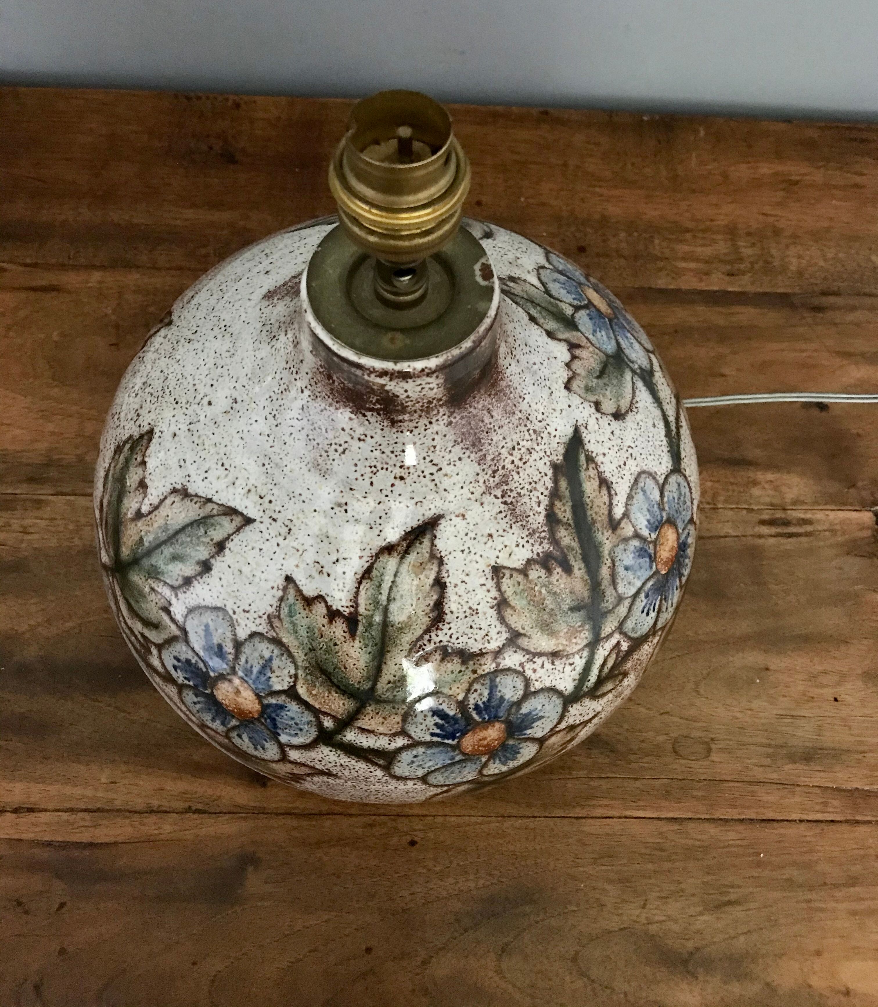 Pied de lampe en céramique