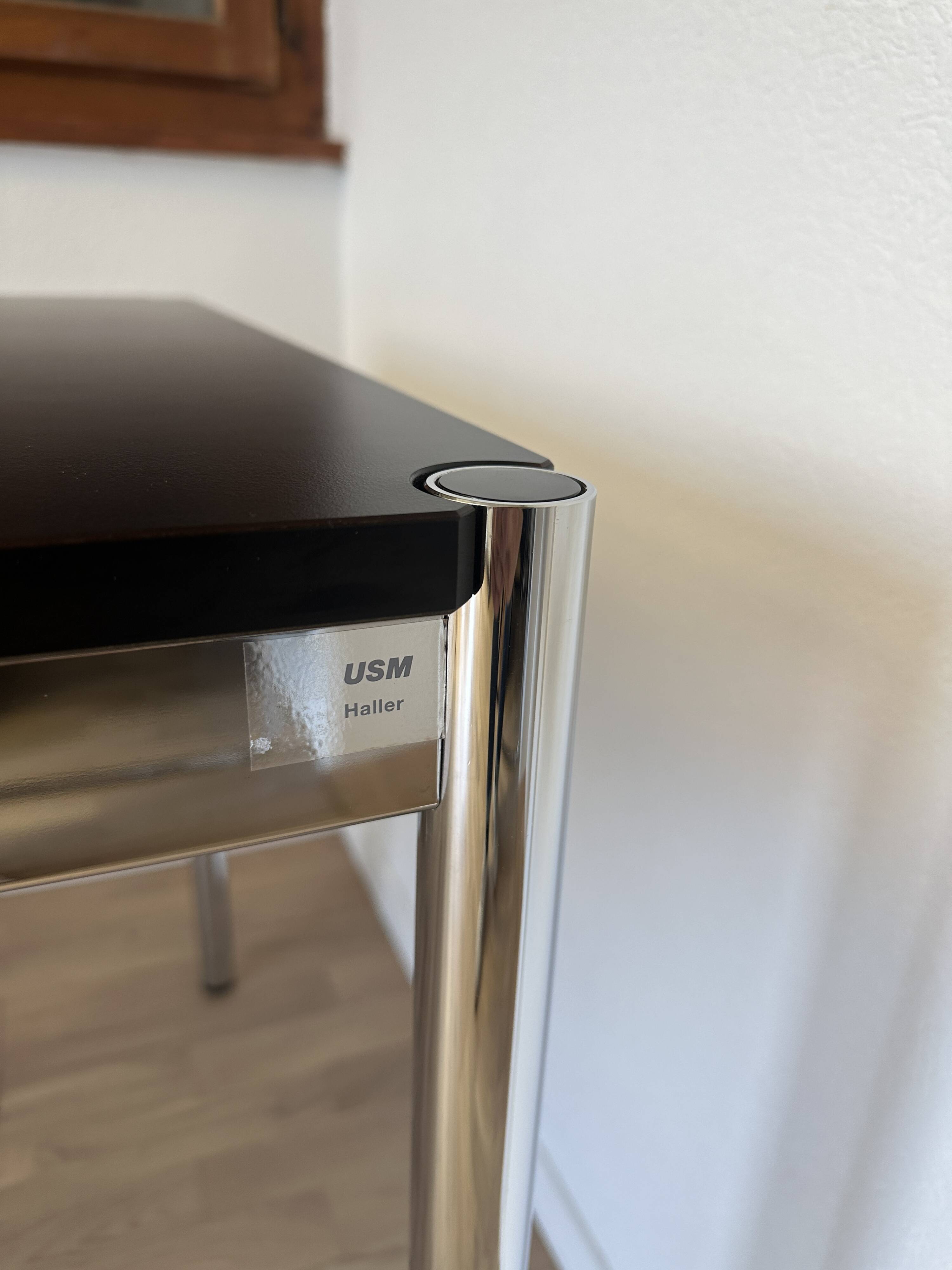 USM Haller desk in black argolite