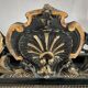 Miroir Napoleon III, noir et or avec fronton 75x112cm