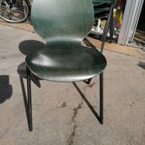 Stackable chairs