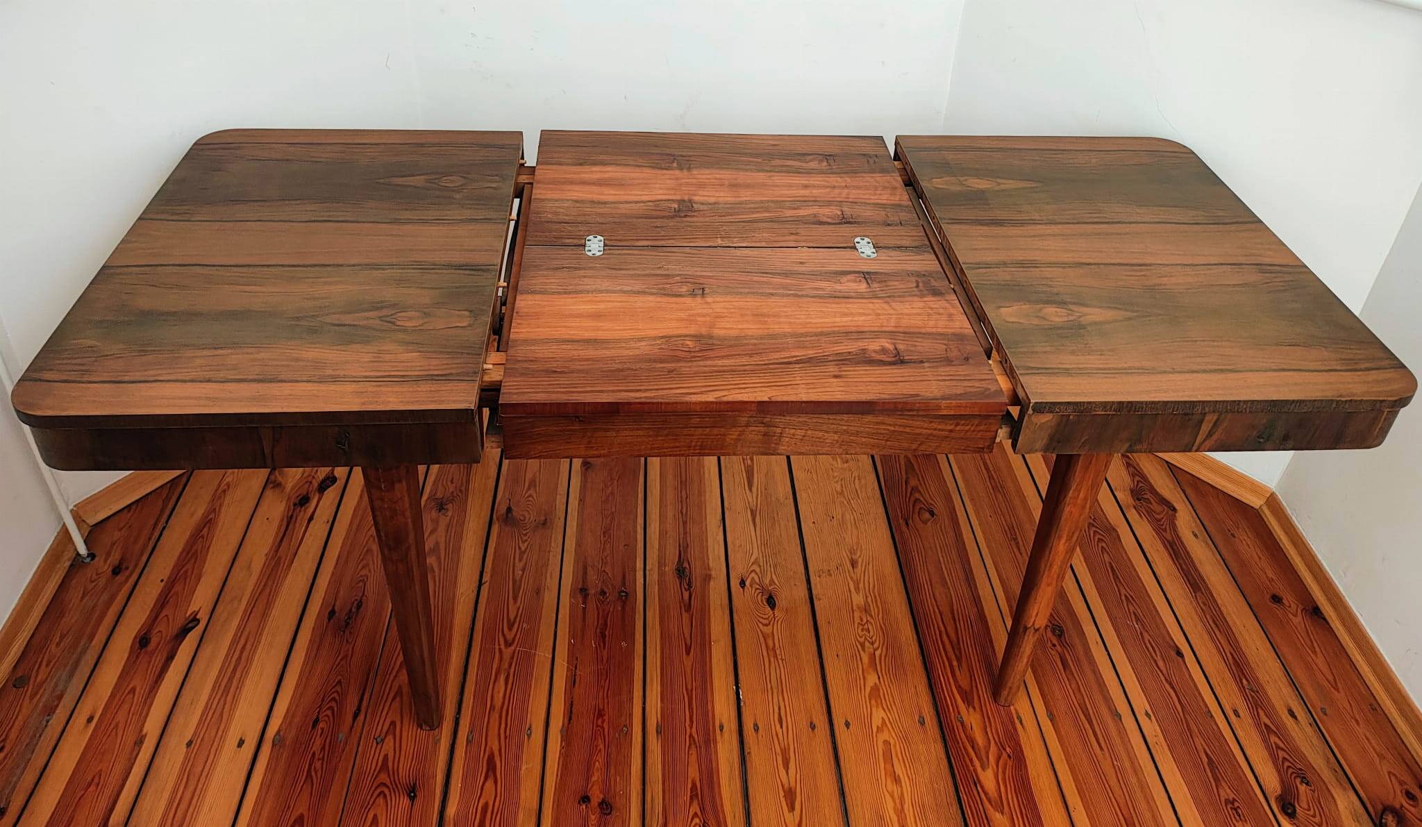 Czechoslovakian Extendable Dining Table by Jindřich Halabala for Up Závody,