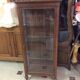 Vitrine en bois ancienne