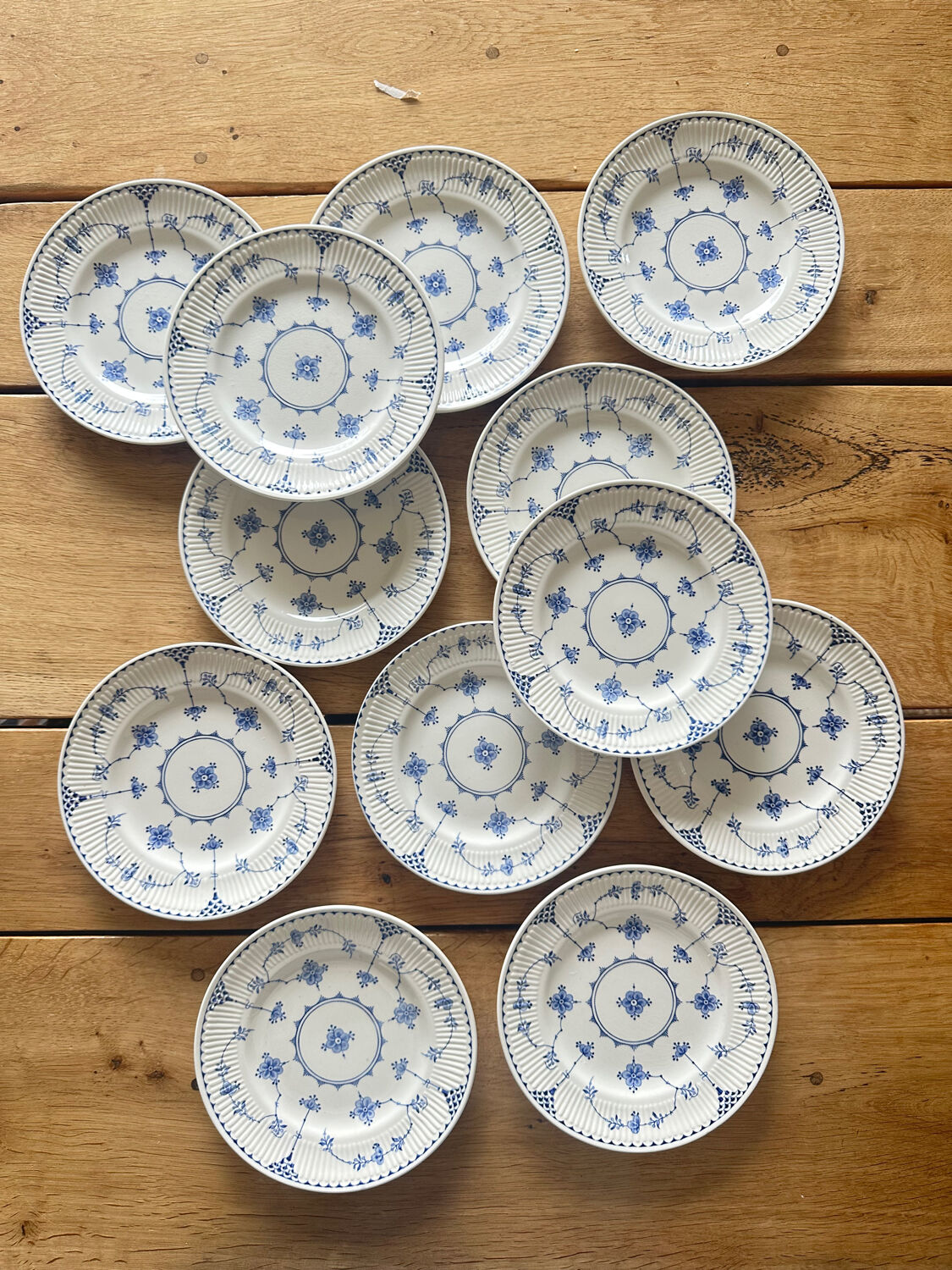 English dessert plates