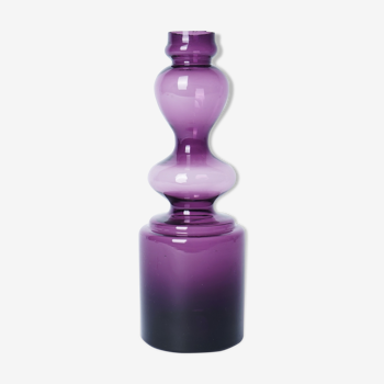 Vase violet transparent