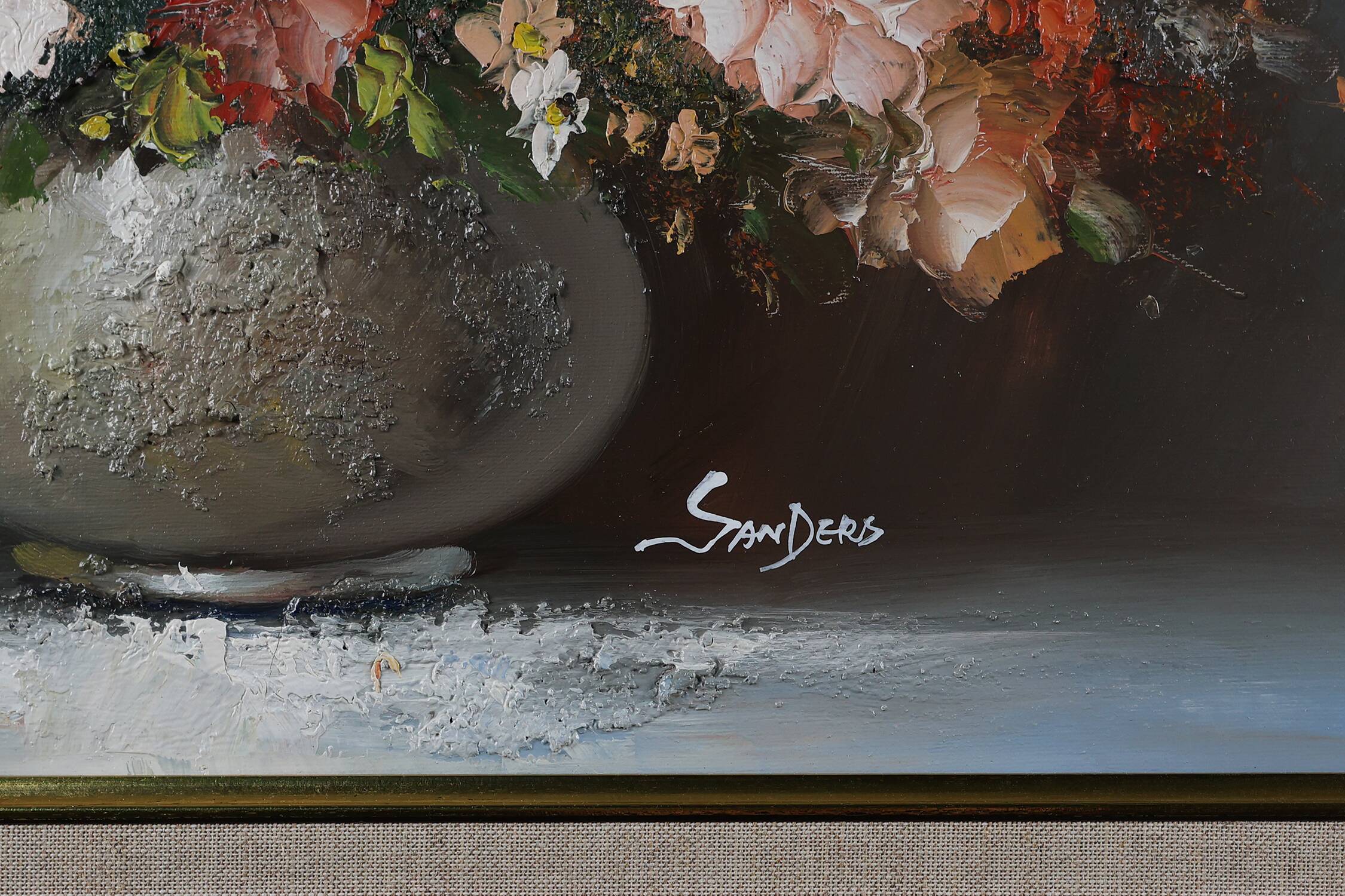 Painting of a vase with flowers by the Belgian painter Edmond Sanders (1898-1961)