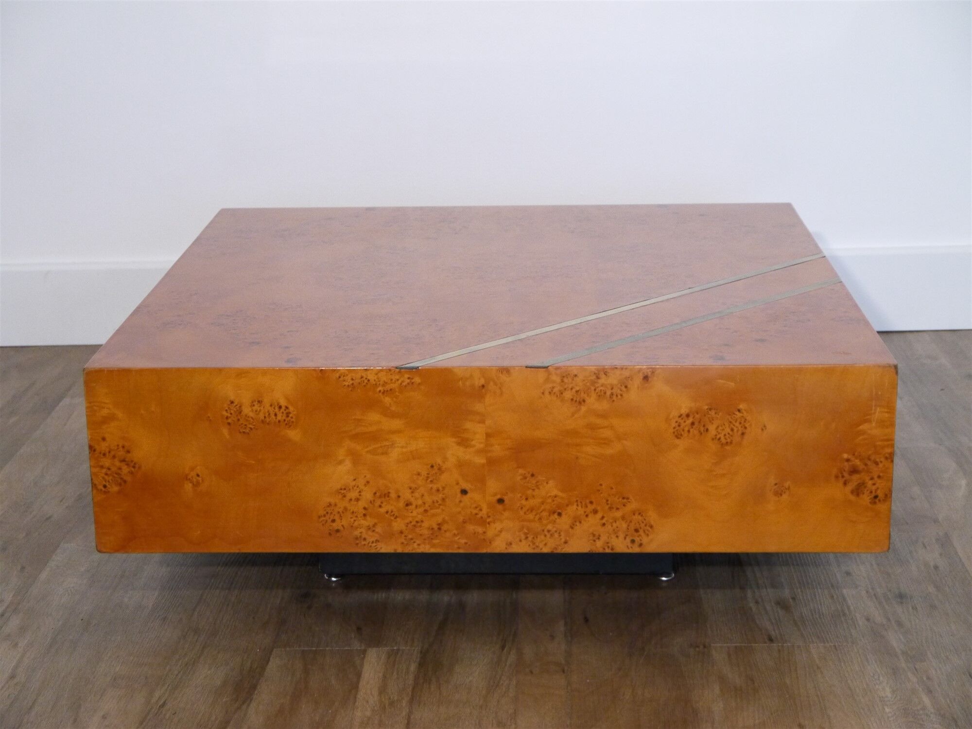 Vintage coffee table in elm magnifying glass 1970