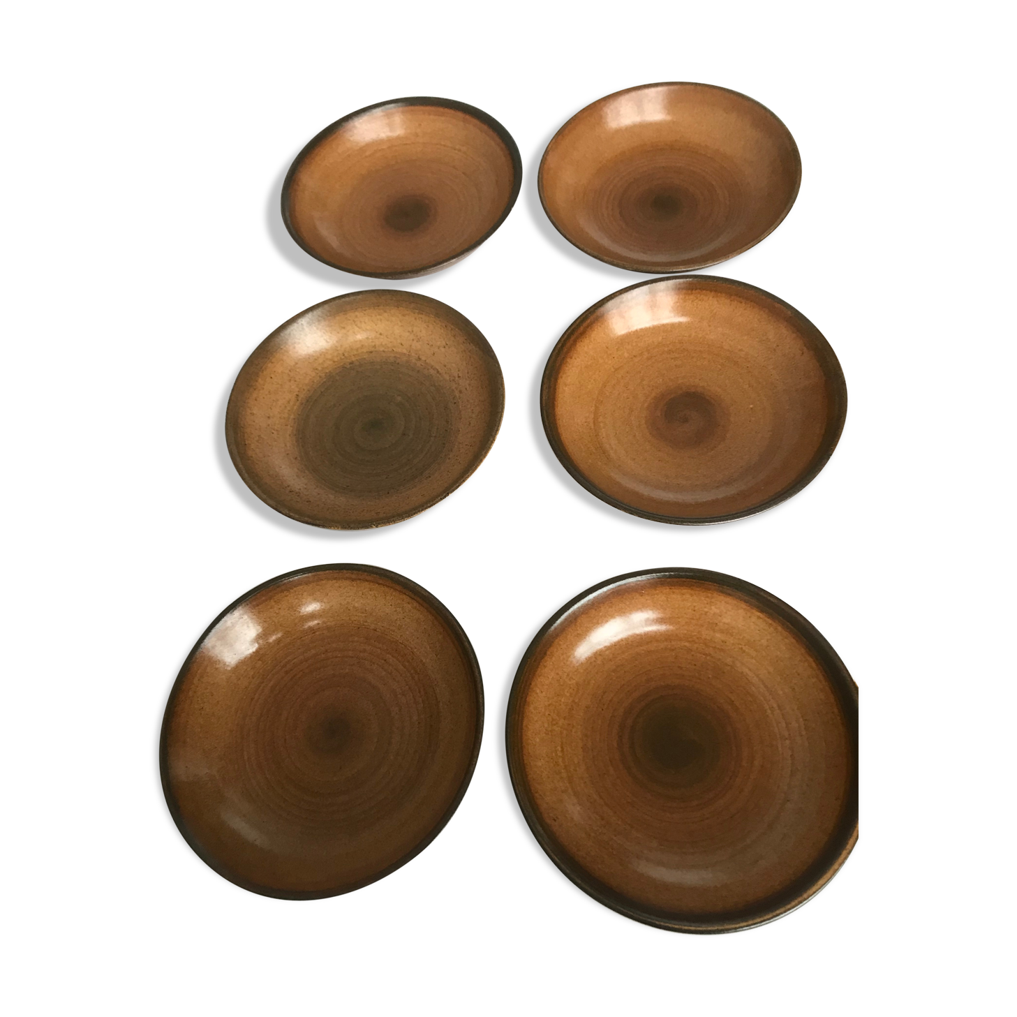 6 vintage sandstone plates