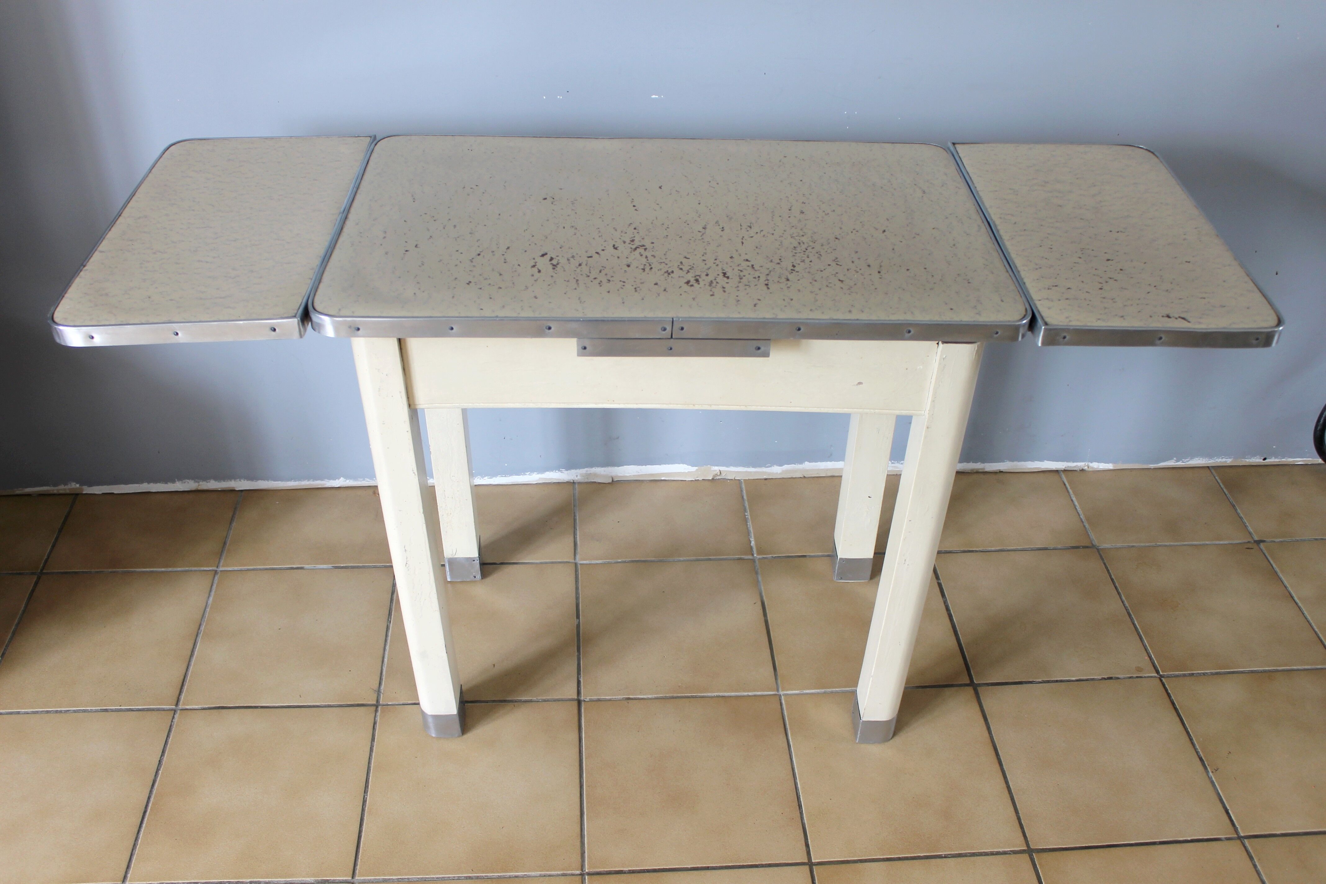 1950s vintage extension kitchen table