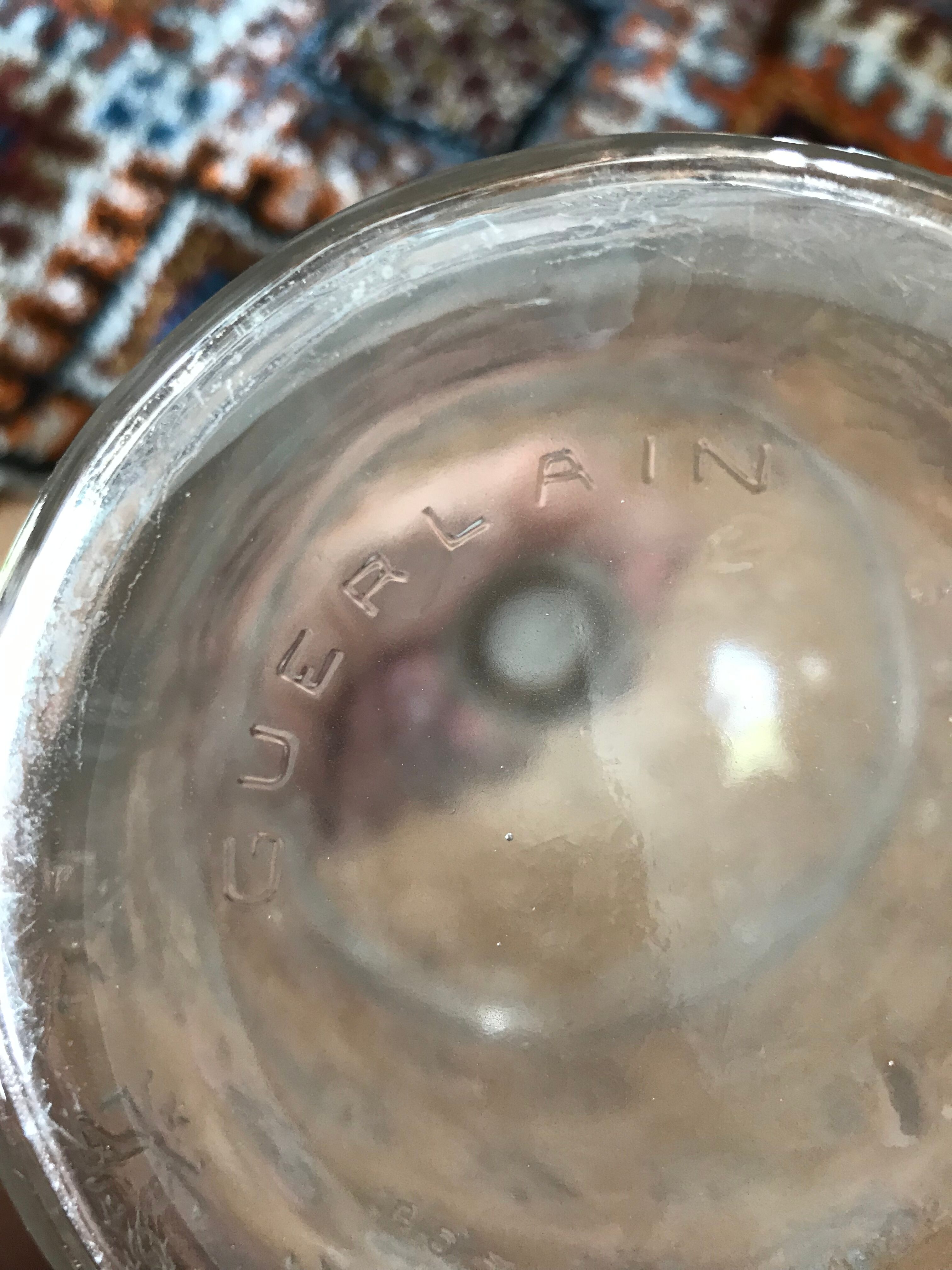 Bottle Guerlain bees