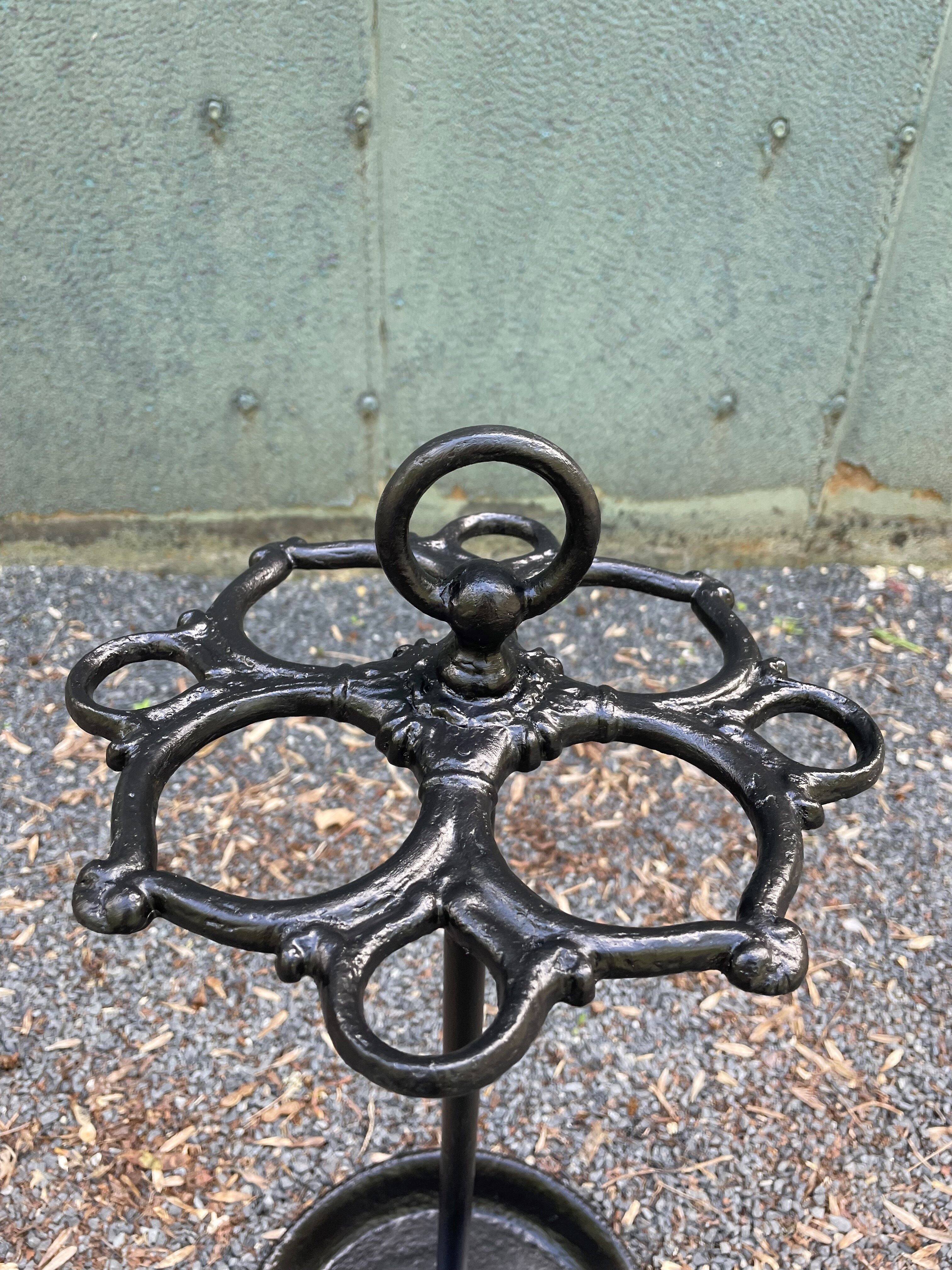 Cast iron umbrella holder debut 20th