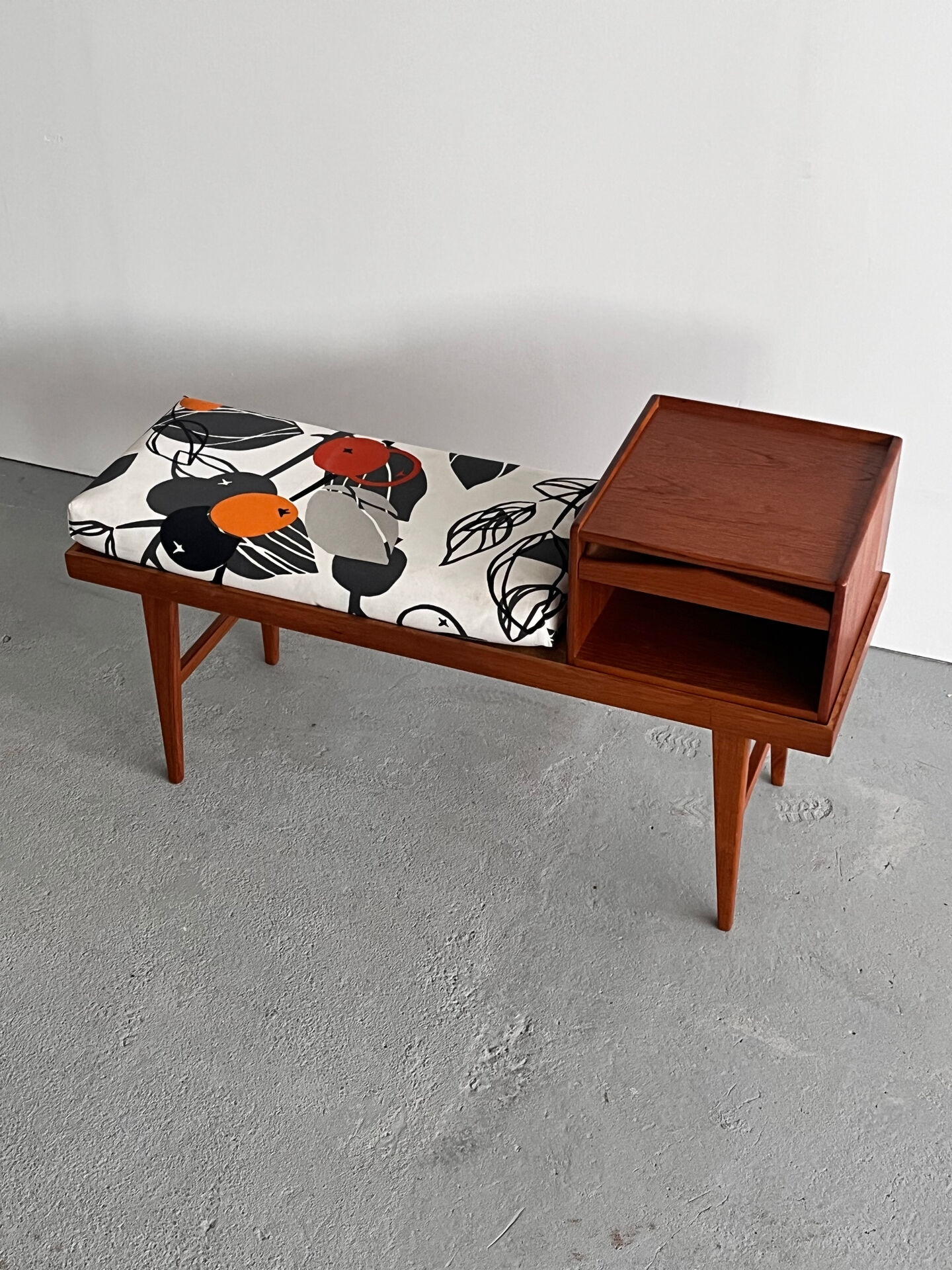 Scandinavian Mid Century Gossip Bench