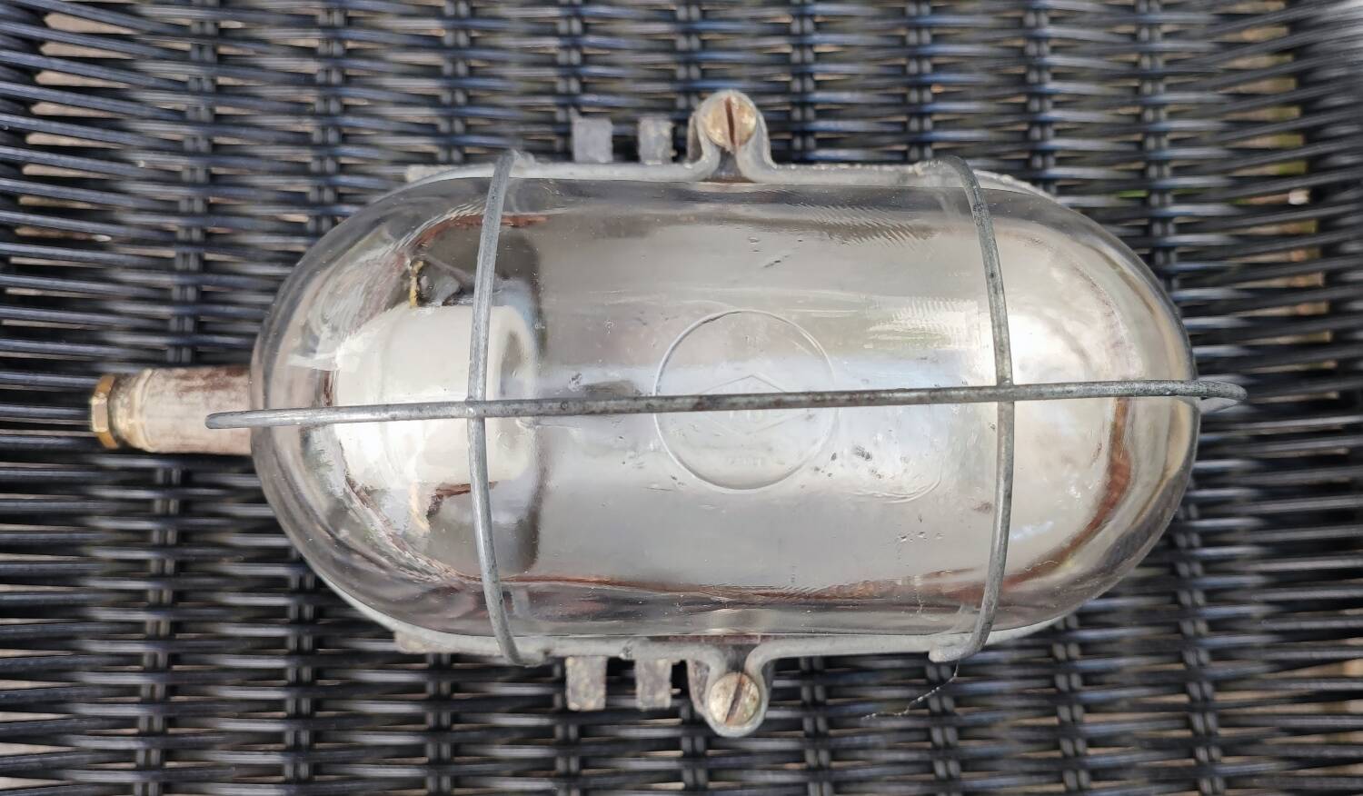 Industrial cast iron and glass wall light Bloc