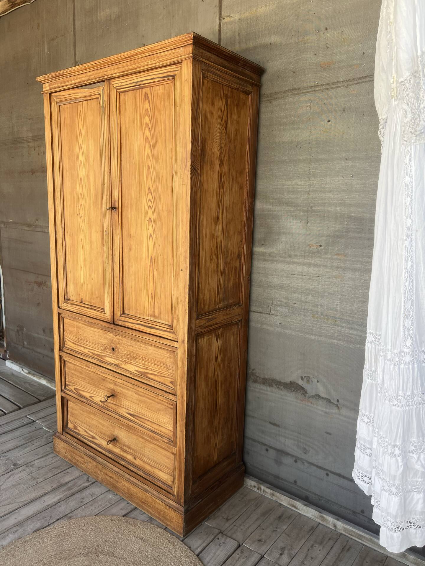 Raw wood furniture
