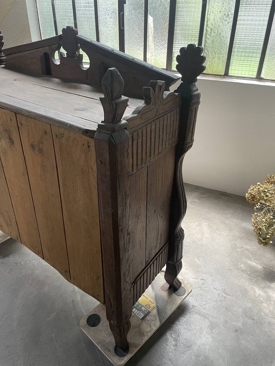 Auvergne brutalist folk art furniture 1890