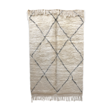 Moroccan Berber carpet Beni Ouarain with black diamonds 2,38x1.54m
