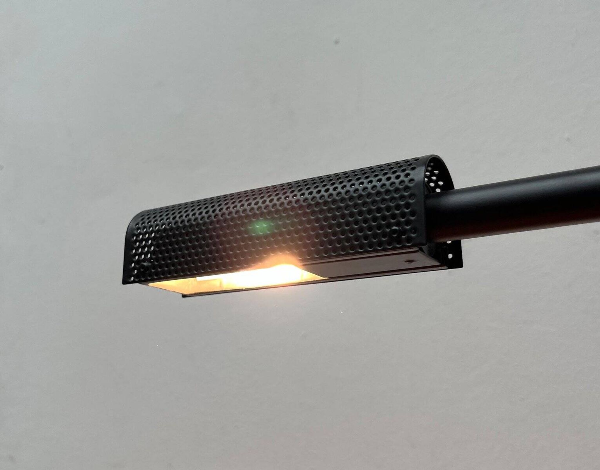 Lampe de table modèle Stringa postmoderne par Hans Ansems pour Luxo, années 1980
