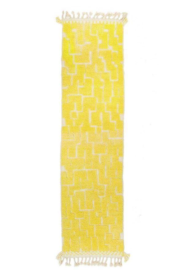 Tapis berbère marocain de couloir jaune citron à reliefs