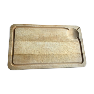 Wooden cutting board