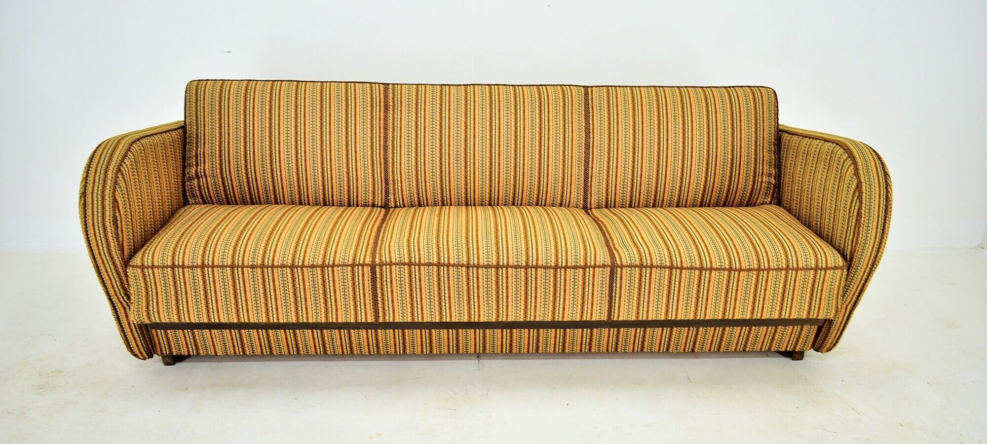 Art Deco Sofa or Bed H-363 Designed by Jindrich Halabala, 1930s