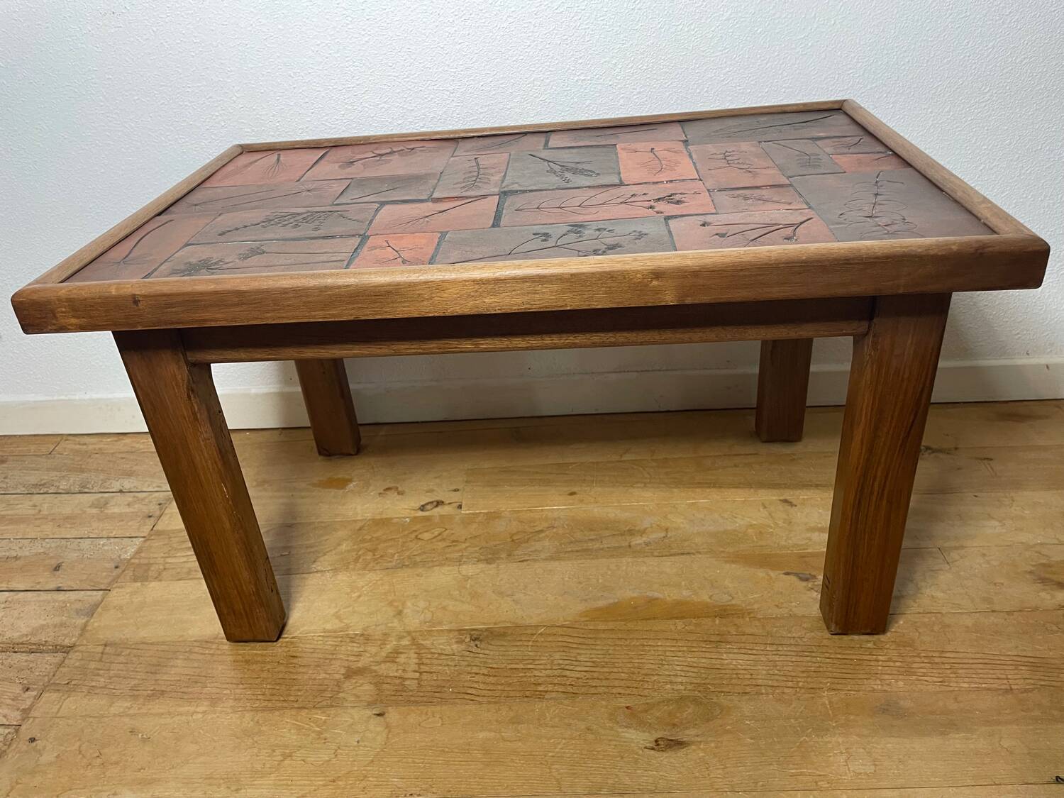 Herbarium coffee table