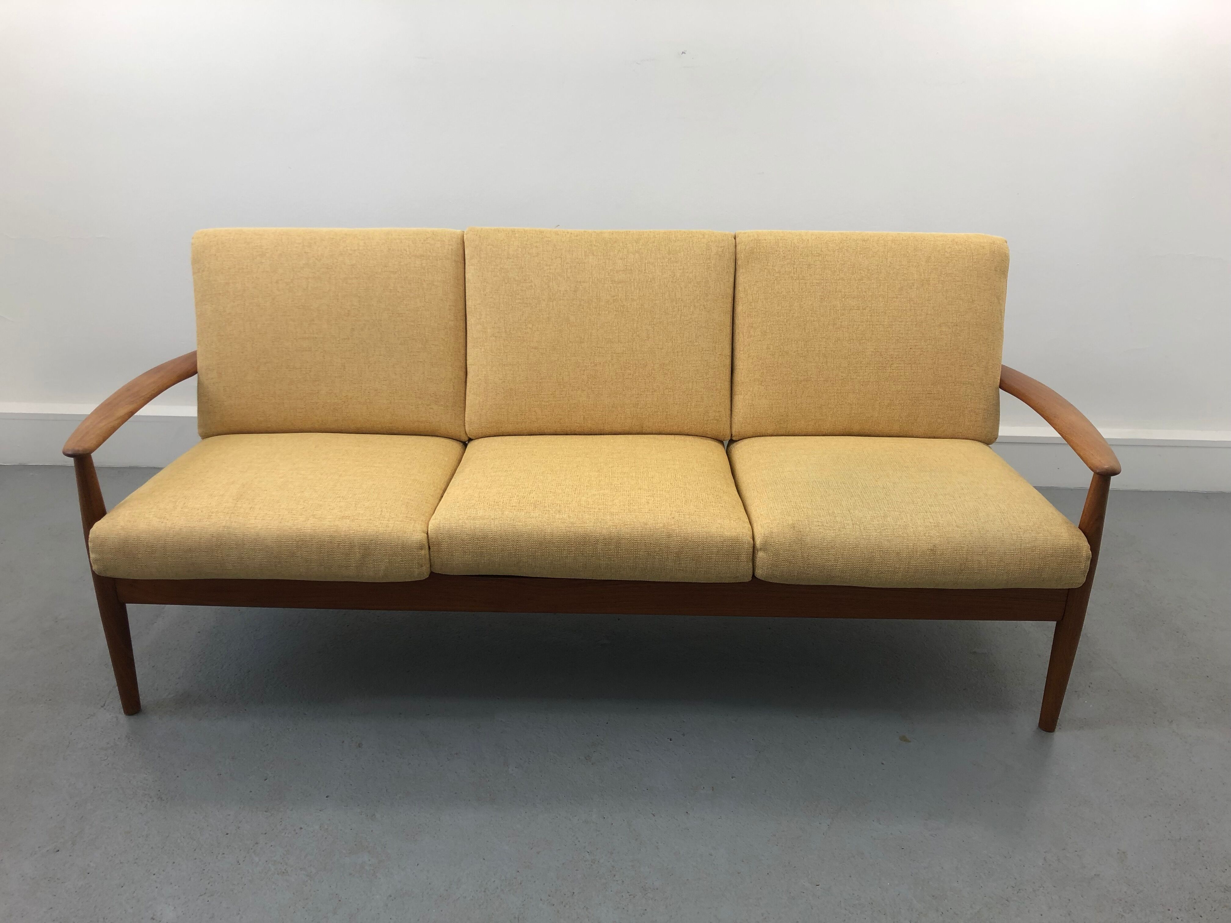 Danish teak sofa by Grete Jalk for France & SÃ¸n / France & Daverkosen