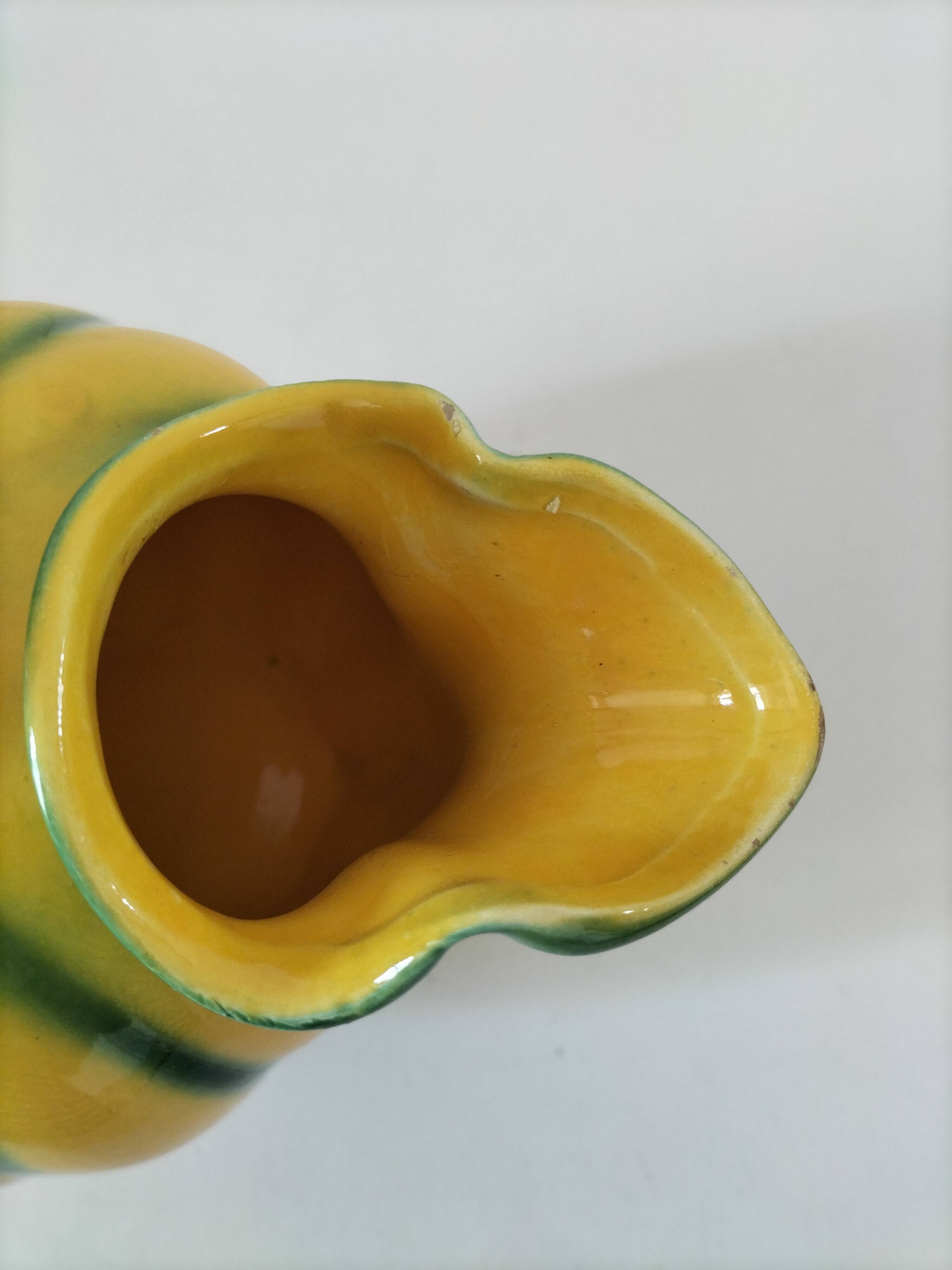 Jug melon in yellow and green majolica