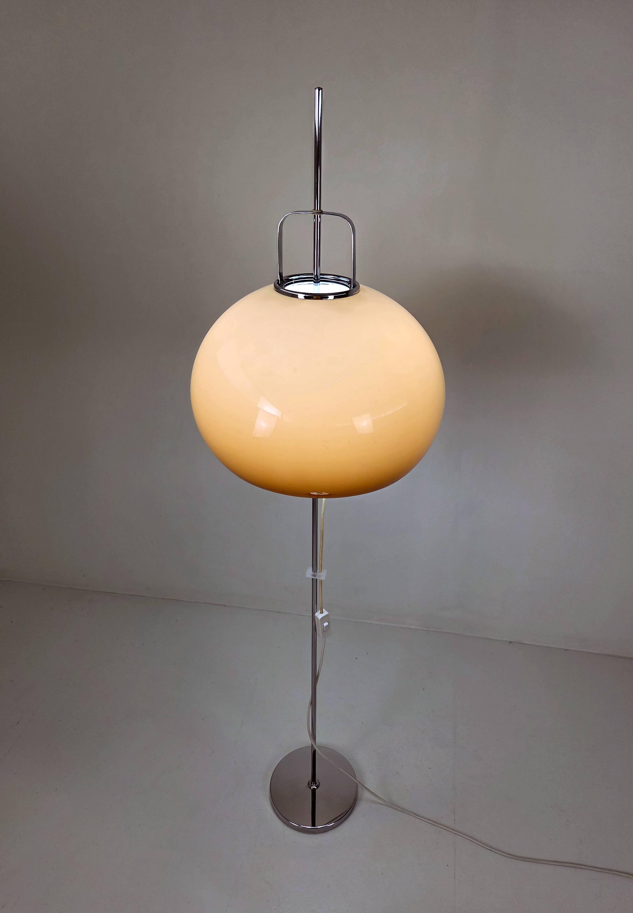 Lucerna floor lamp – Luigi Massoni for Harvey Guzzini, Italy, 1970s