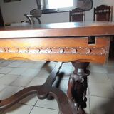 Breton dining room table with 2 extensions and 6 chairs with carved Breton characters