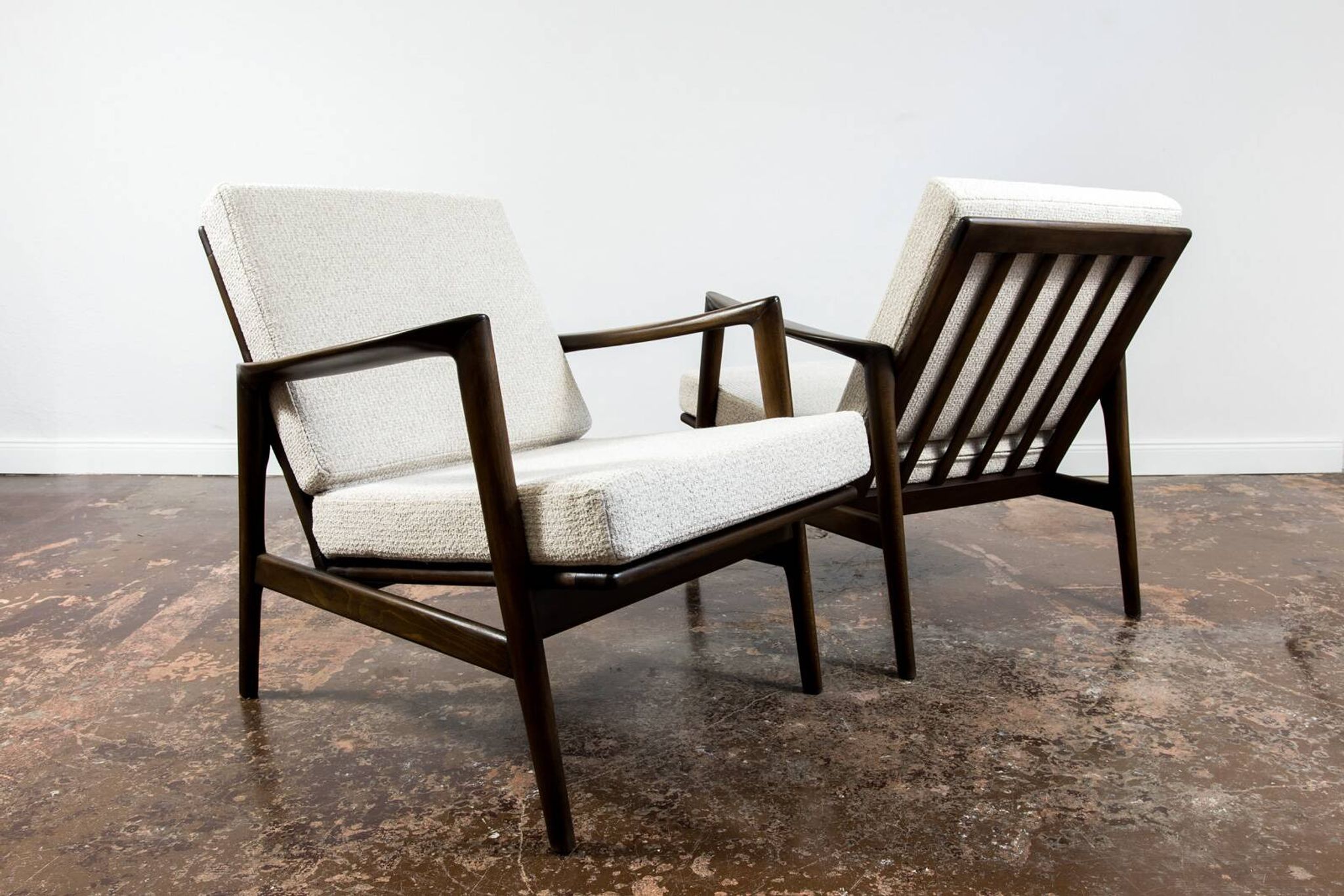 Customizable Pair Of Mid Century Modern Armchairs, 1960s