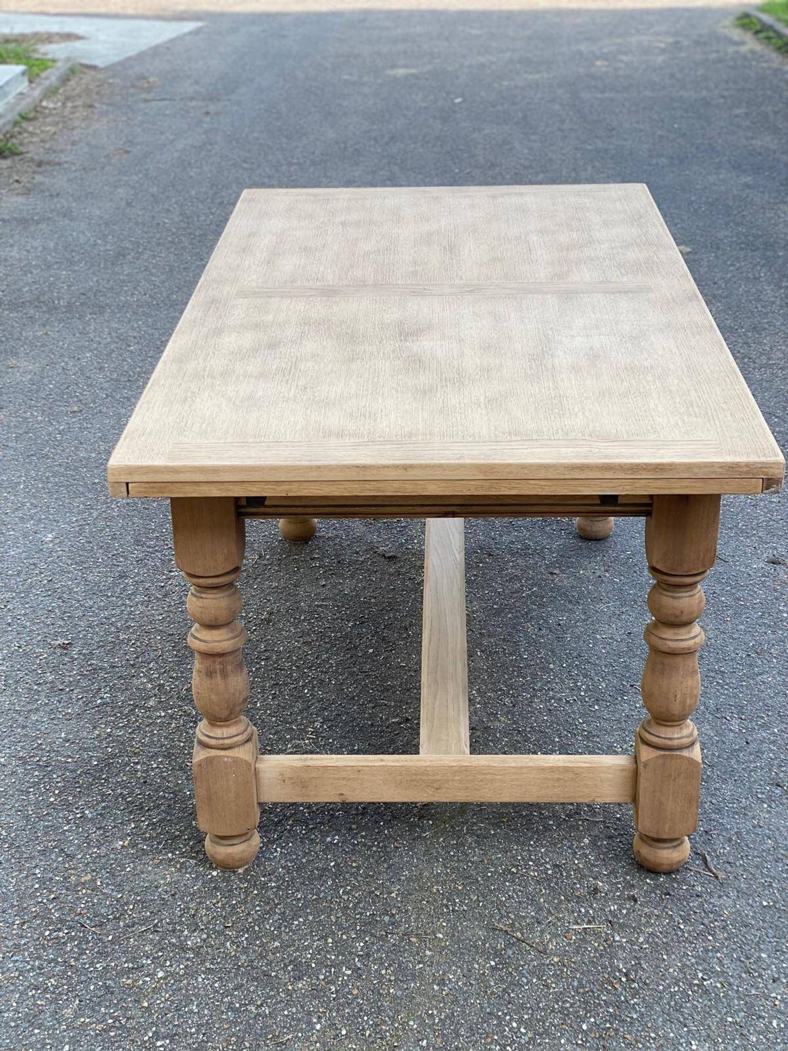 Renovated 19th-century oak extendable farmhouse dining table 160-240cm