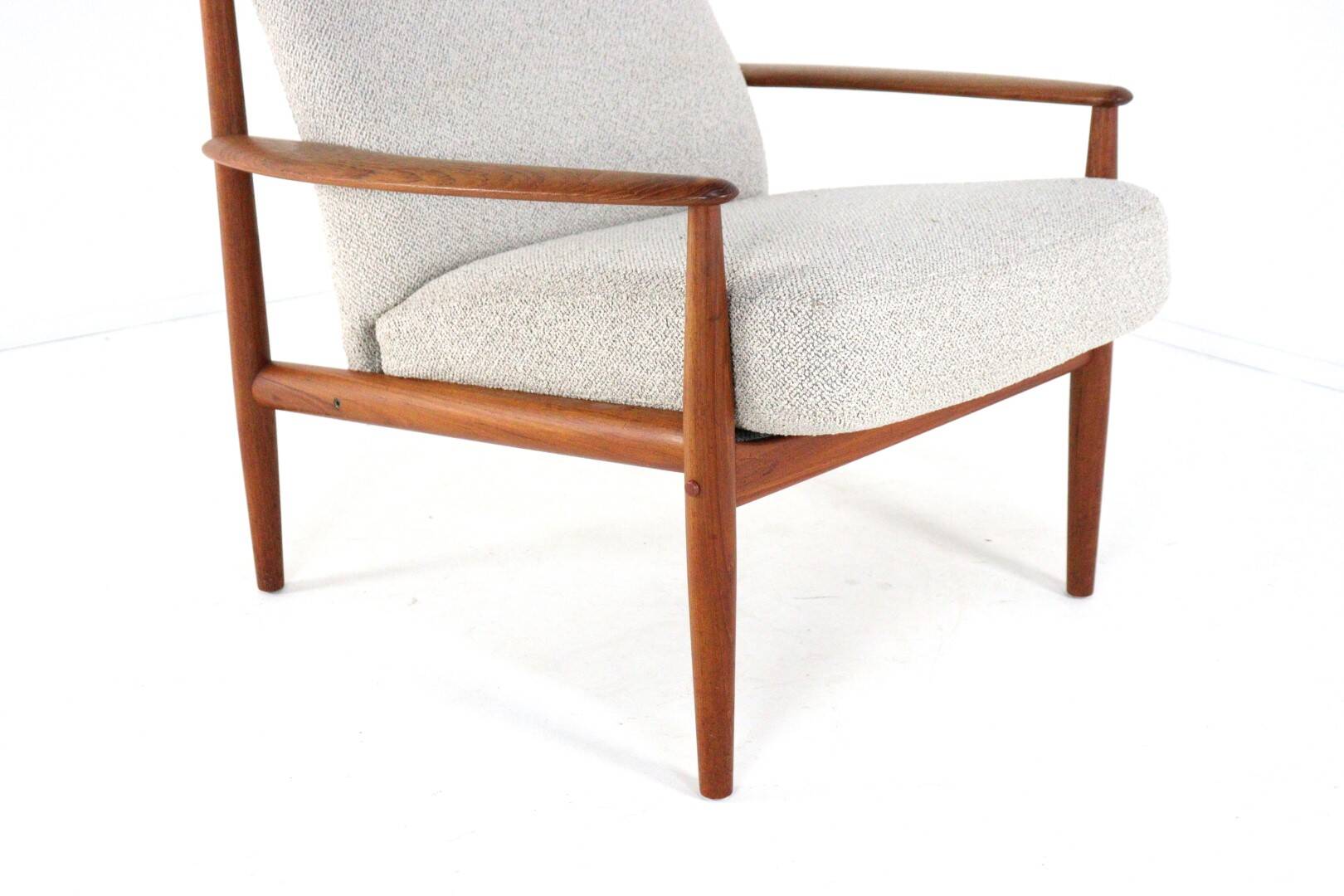 Fauteuil design du milieu du siècle de Grete Jalk pour France and Son