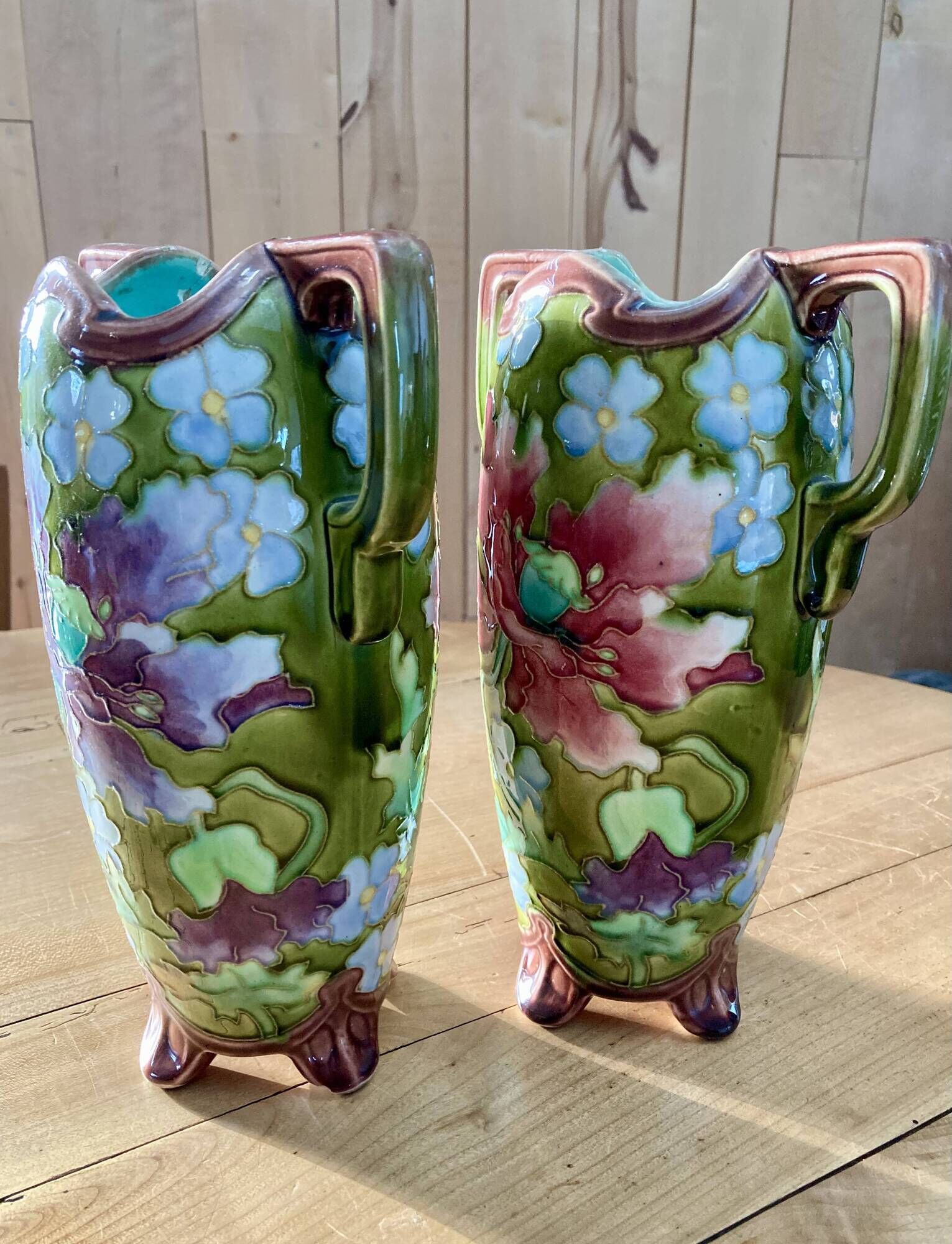 Pair of Art Nouveau Teplitz vases, circa 1900 - Relief earthenware - Amphora style RStK