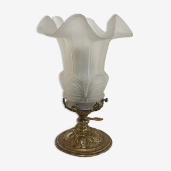 Table lamp in bronze and tulip in pleated glass, Louis XVI, 1900 vintage